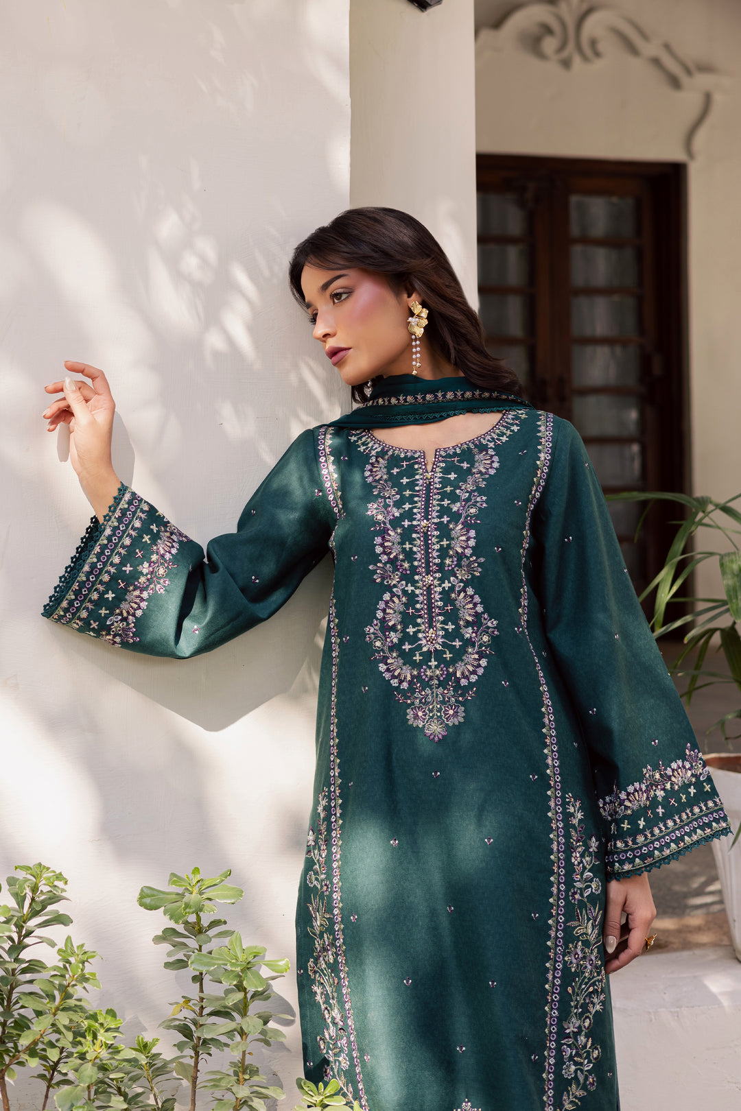  Safira 3Pc - Embroidered Karandi Dress BATIK WINTER PRET 2025  BATIK   XS / Bottle Green / Karandi-S / Bottle Green / Karandi-M / Bottle Green / Karandi-L / Bottle Green / Karandi-XL / Bottle Green / Karandi