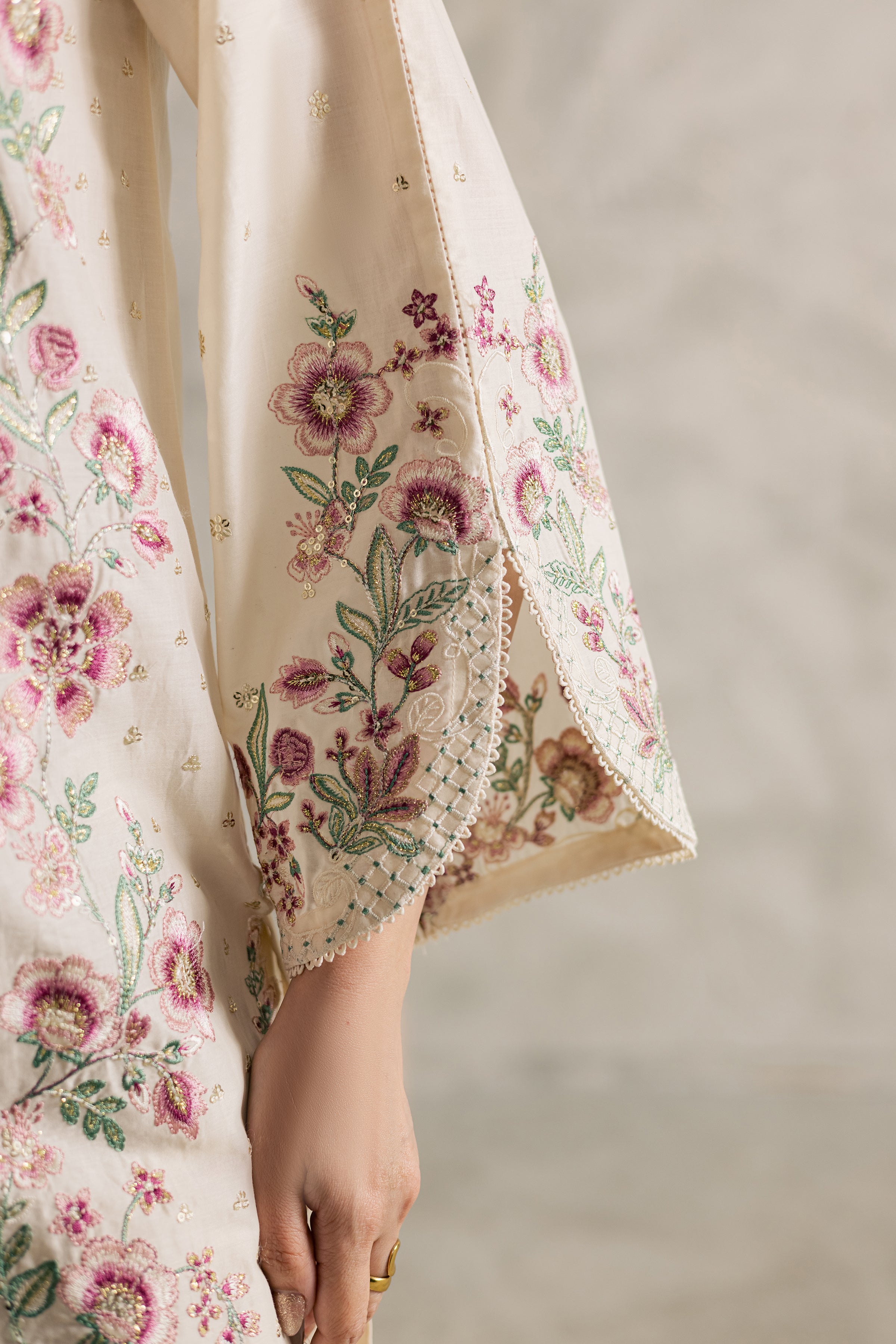  Samin 3Pc - Festive Embroidered Lawn BATIKEID2026  BATIK   XS / Off White / Pima Lawn-S / Off White / Pima Lawn-M / Off White / Pima Lawn-L / Off White / Pima Lawn-XL / Off White / Pima Lawn