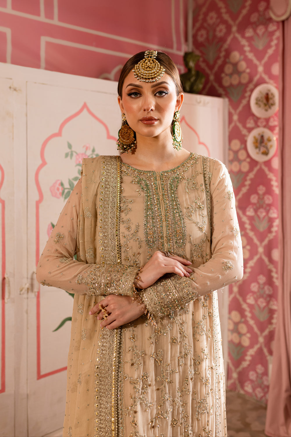 [product-color]-[product-type]-[product_material]