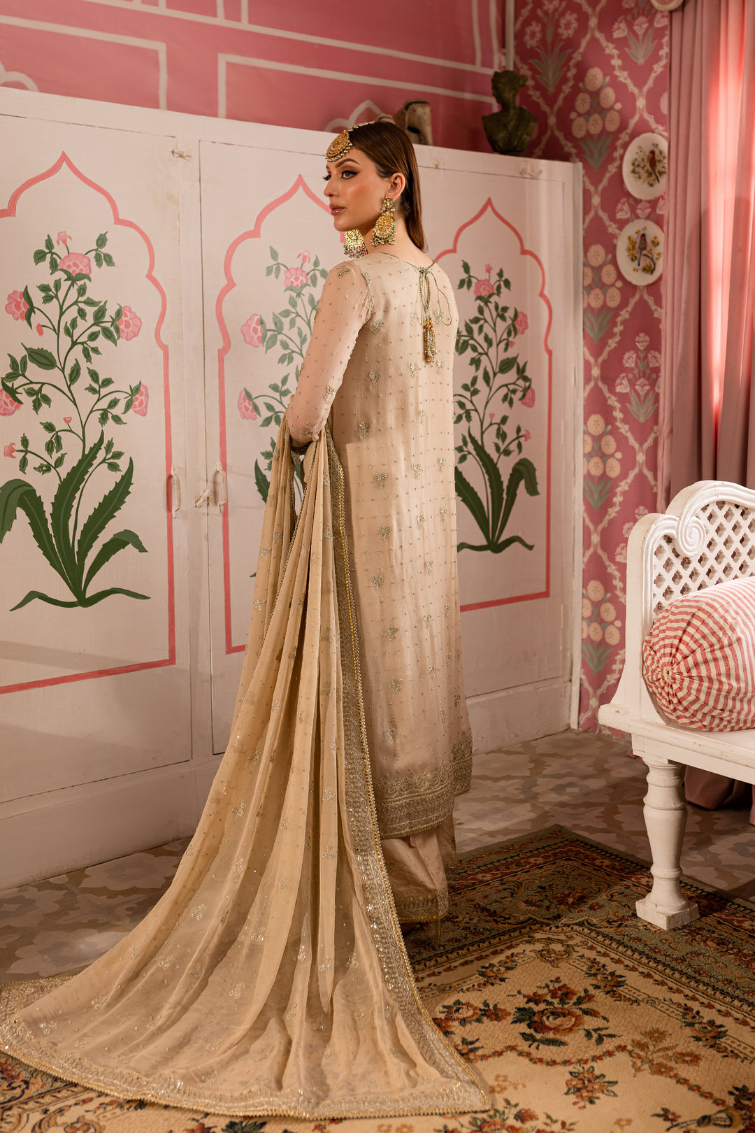 [product-color]-[product-type]-[product_material]