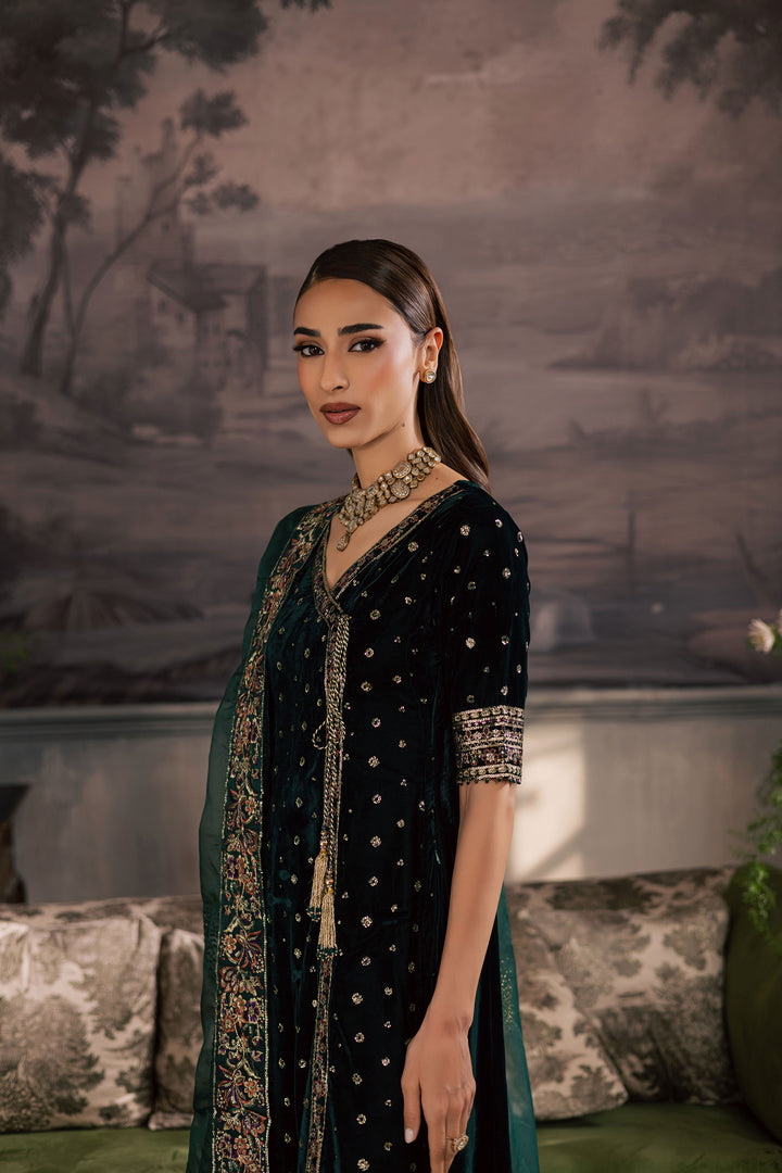  Seraphinite 3Pc - Velvet Luxe Pret BATIKLuxePRET2025  BATIK   XS / Bottle Green / Velvet-S / Bottle Green / Velvet-M / Bottle Green / Velvet-L / Bottle Green / Velvet-XL / Bottle Green / Velvet