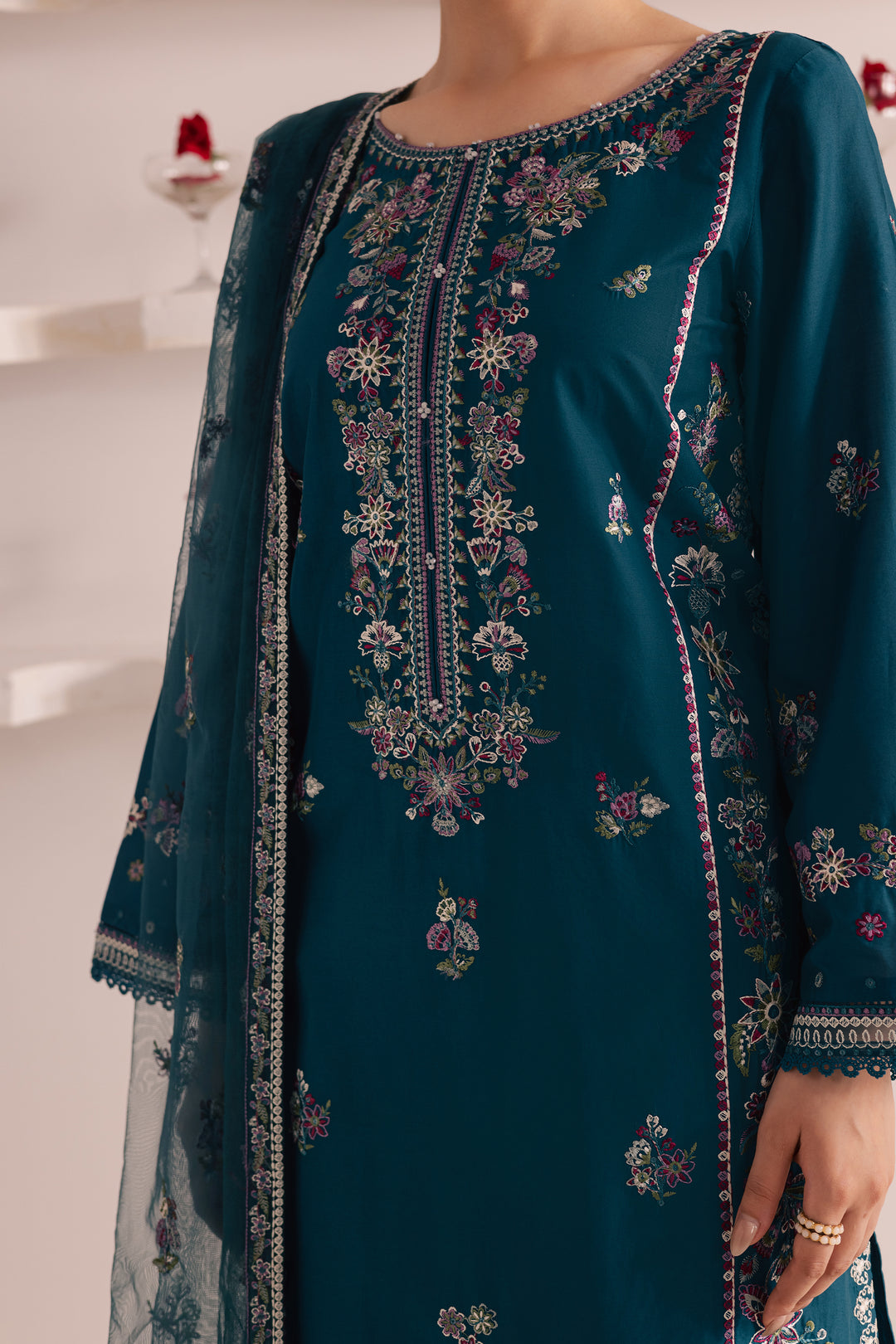 [product-color]-[product-type]-[product_material]