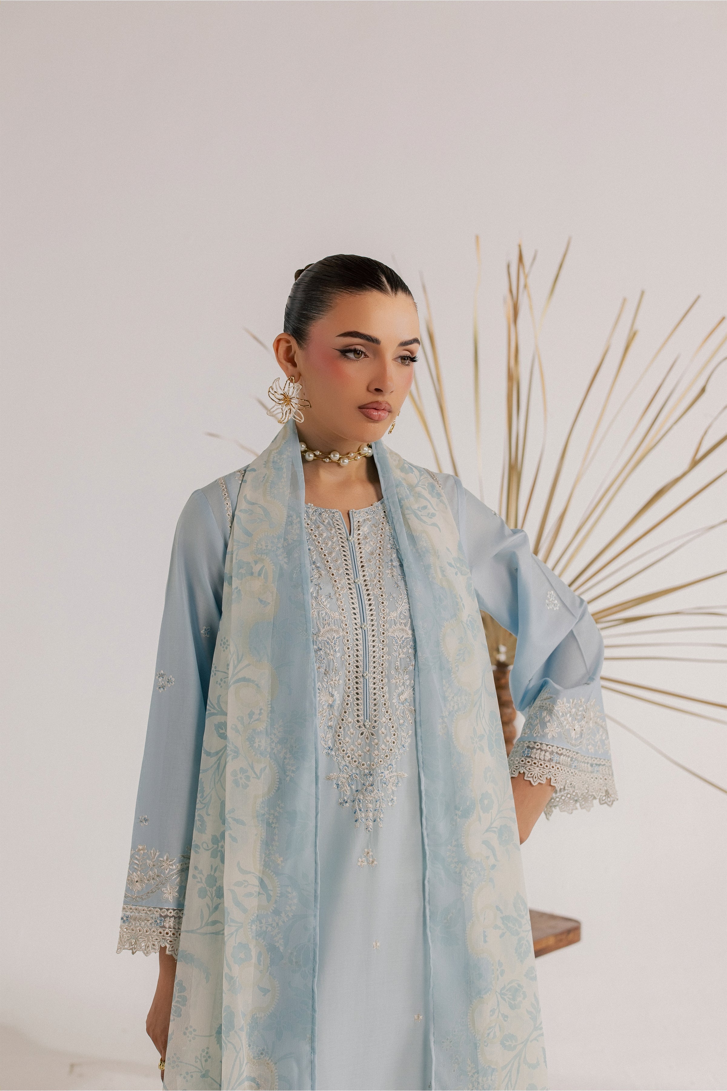  Shikast 3Pc - Luxury Embroidered Lawn BATIKSS26  BATIK   XS / Dream Blue / Pima Lawn-S / Dream Blue / Pima Lawn-M / Dream Blue / Pima Lawn-L / Dream Blue / Pima Lawn-XL / Dream Blue / Pima Lawn