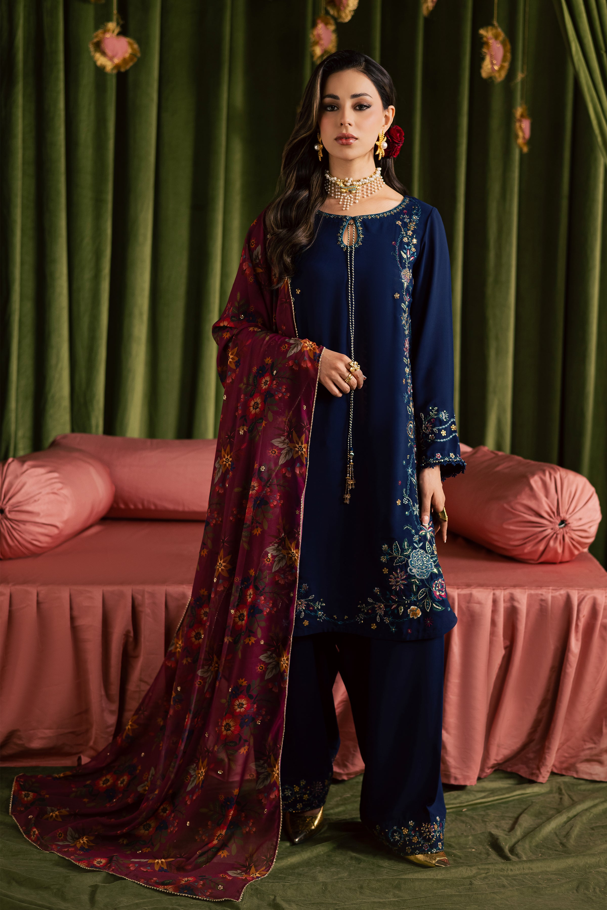[product-color]-[product-type]-[product_material]