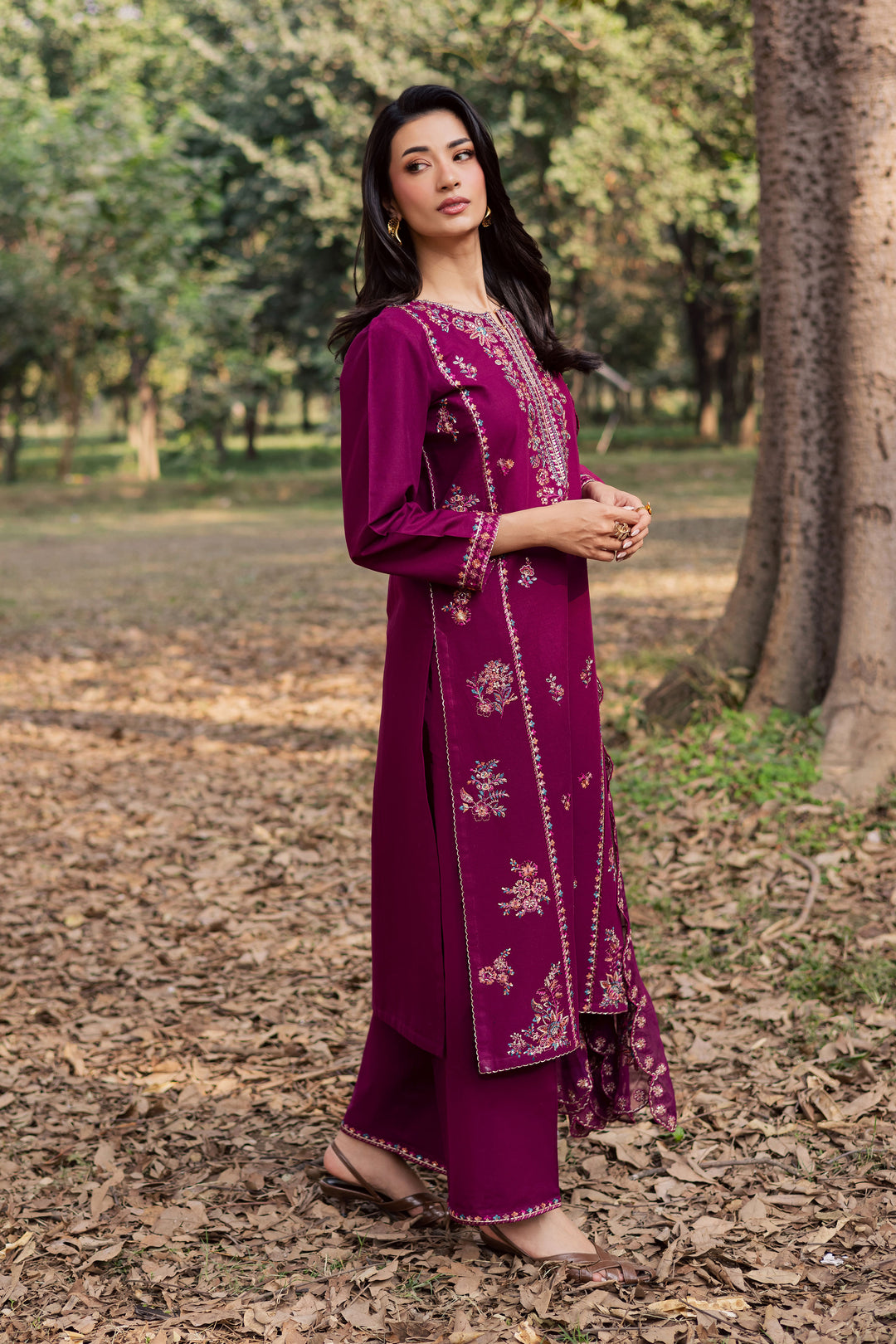  Sole 3Pc - Embroidered Khaddar Dress BATIK WINTER PRET 2025  BATIK   XS / Beetroot / Khaddar-S / Beetroot / Khaddar-M / Beetroot / Khaddar-L / Beetroot / Khaddar-XL / Beetroot / Khaddar