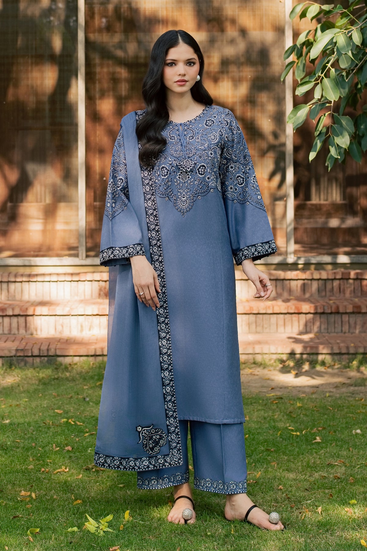 Sozni 3Pc - Embroidered Karandi Pret PRETKARANDI2026  BATIK   XS / Blue Horizon / Karandi