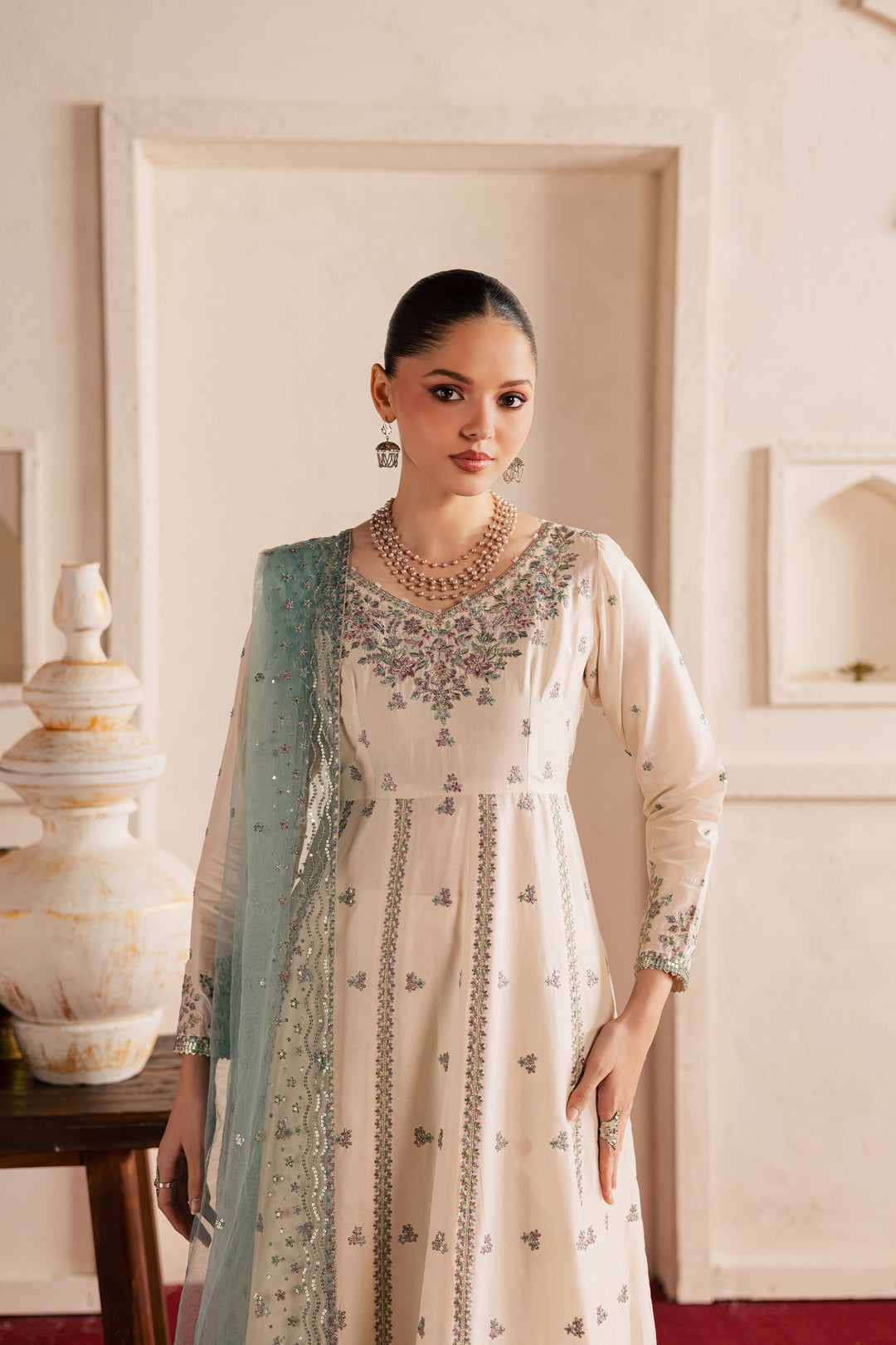 [product-color]-[product-type]-[product_material]