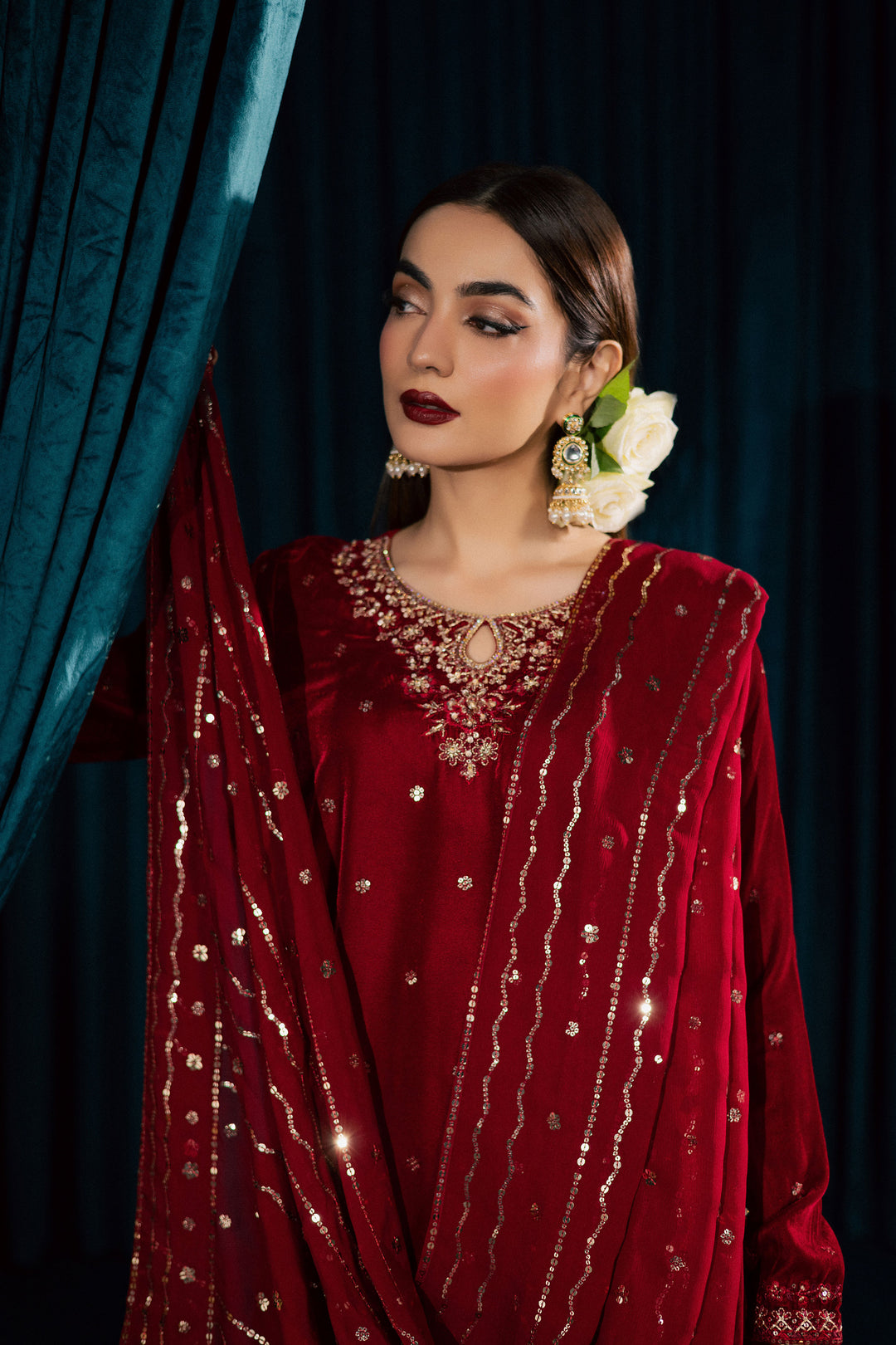  Surkh Gul 3Pc - Velvet Formal Dress BATIKSTUDIO2025  BATIK   S / Red / Velvet-M / Red / Velvet-L / Red / Velvet