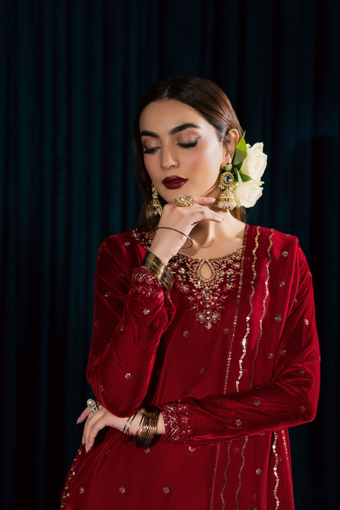  Surkh Gul 3Pc - Velvet Formal Dress BATIKSTUDIO2025  BATIK   S / Red / Velvet-M / Red / Velvet-L / Red / Velvet