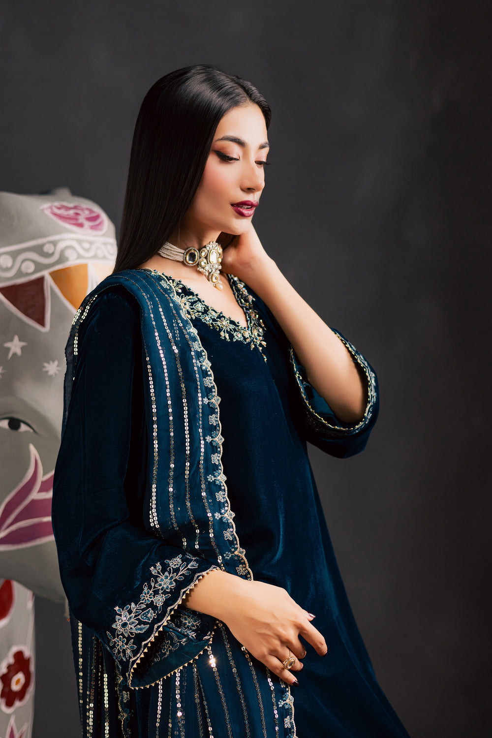  Taana Bana 3Pc - Velvet Luxe Pret BATIKLuxePRET2025  BATIK   XS / Zinc / Velvet-S / Zinc / Velvet-M / Zinc / Velvet-L / Zinc / Velvet-XL / Zinc / Velvet