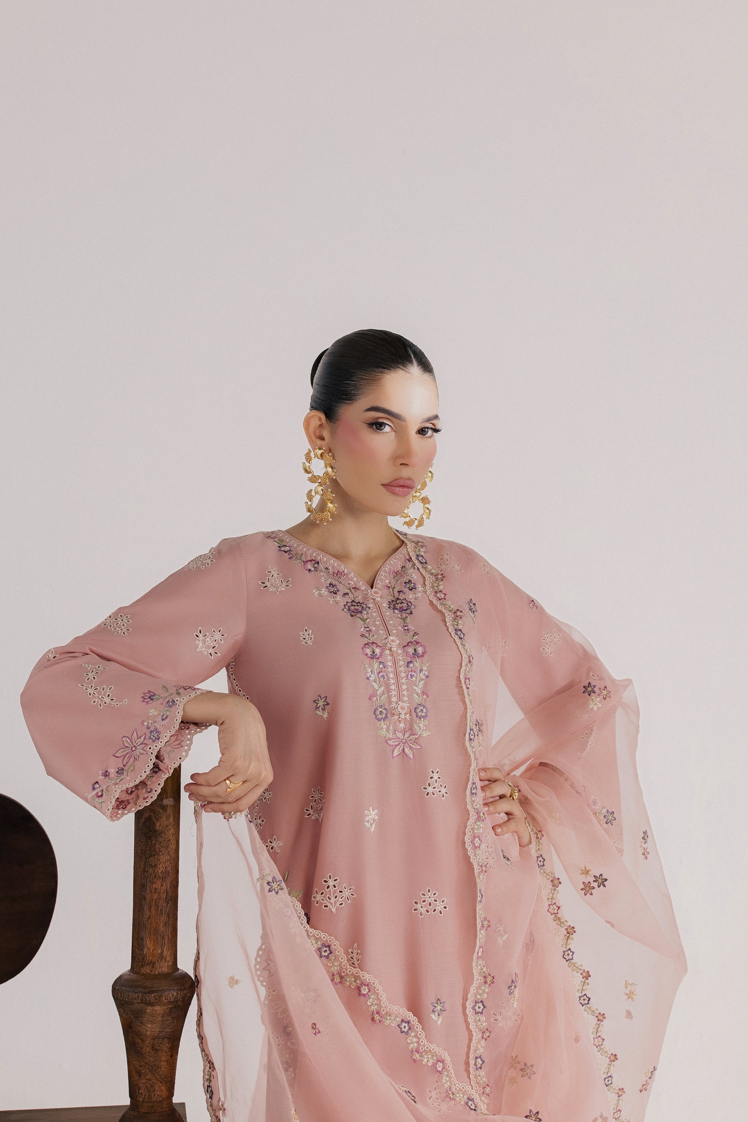  Taffy Macaron 3Pc - Luxury Embroidered Lawn BATIKSS26  BATIK   XS / Taffy Pink / Pima Lawn-S / Taffy Pink / Pima Lawn-M / Taffy Pink / Pima Lawn-L / Taffy Pink / Pima Lawn-XL / Taffy Pink / Pima Lawn