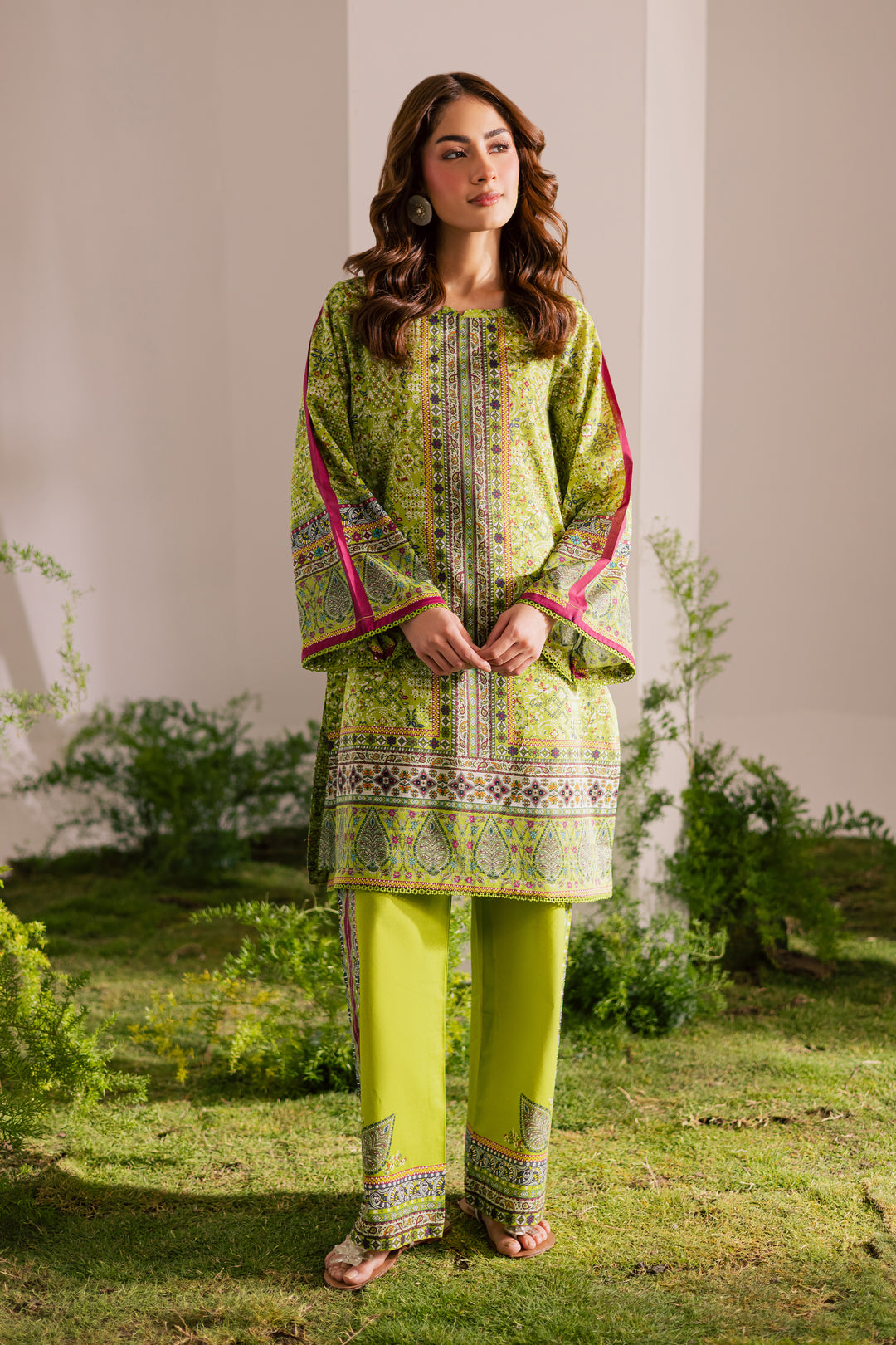 [product-color]-[product-type]-[product_material]