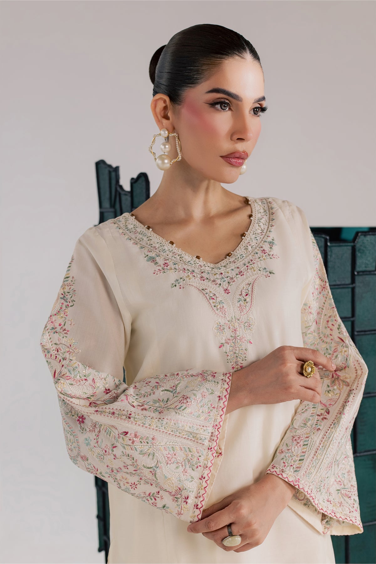  Tiva 2Pc - Luxury Embroidered Lawn BATIKSS26  BATIK   XS / Eggnog / Pima Lawn-S / Eggnog / Pima Lawn-M / Eggnog / Pima Lawn-L / Eggnog / Pima Lawn-XL / Eggnog / Pima Lawn
