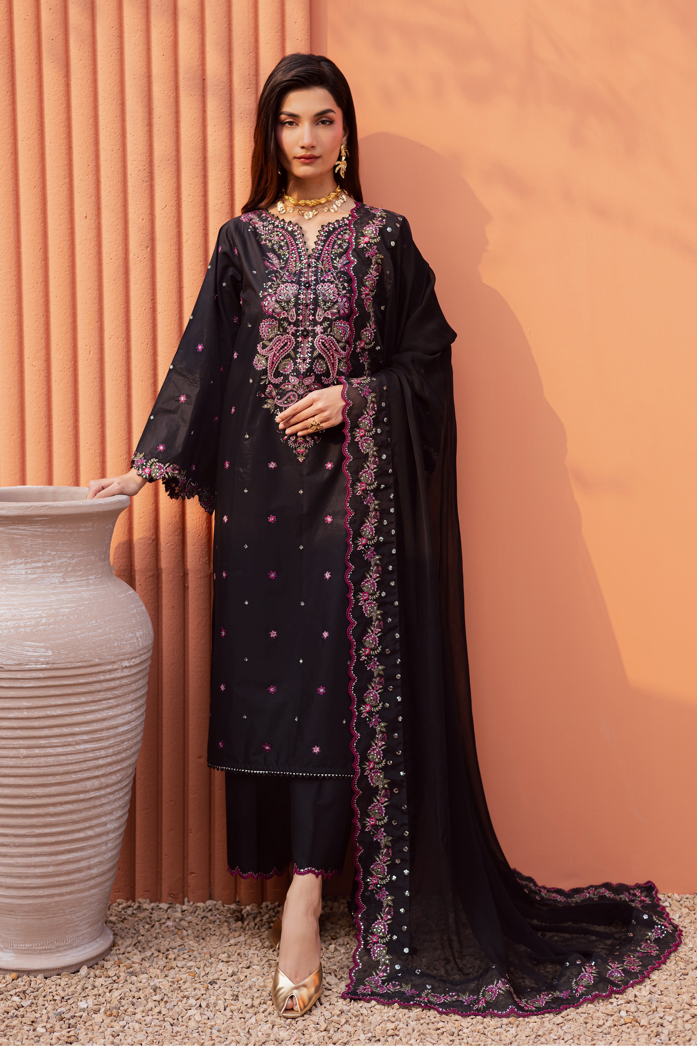  Unaiza 3Pc - Festive Embroidered Lawn BATIKEID2026  BATIK   XS / Black / Giza-S / Black / Giza-M / Black / Giza-L / Black / Giza-XL / Black / Giza