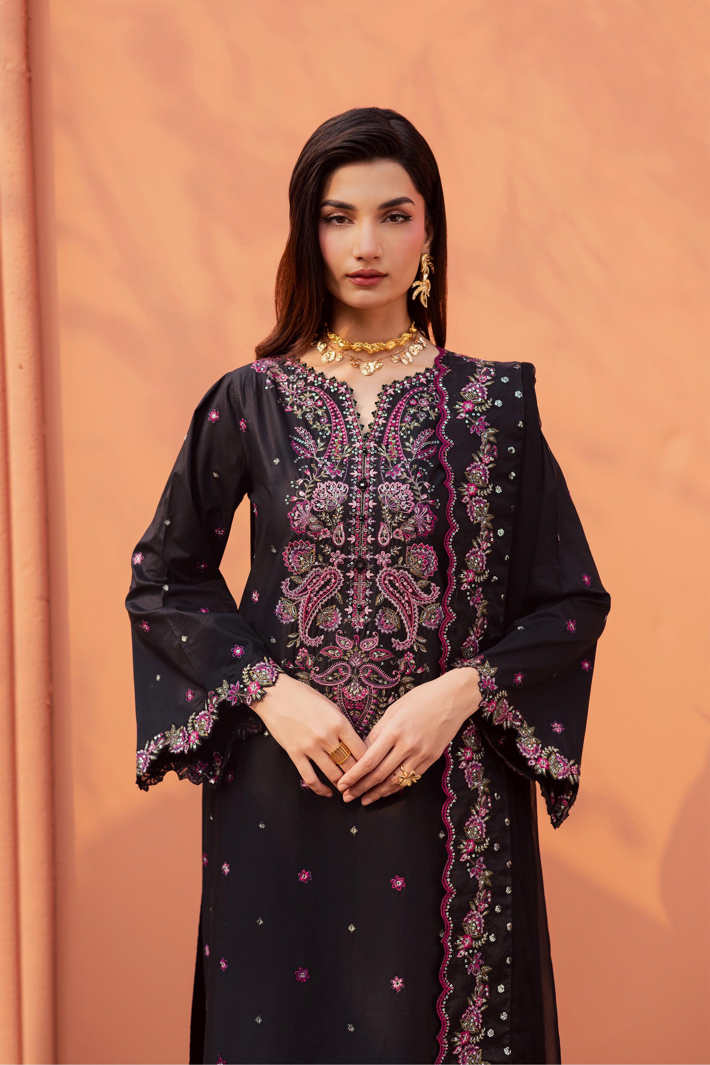  Unaiza 3Pc - Festive Embroidered Lawn BATIKEID2026  BATIK   XS / Black / Giza-S / Black / Giza-M / Black / Giza-L / Black / Giza-XL / Black / Giza