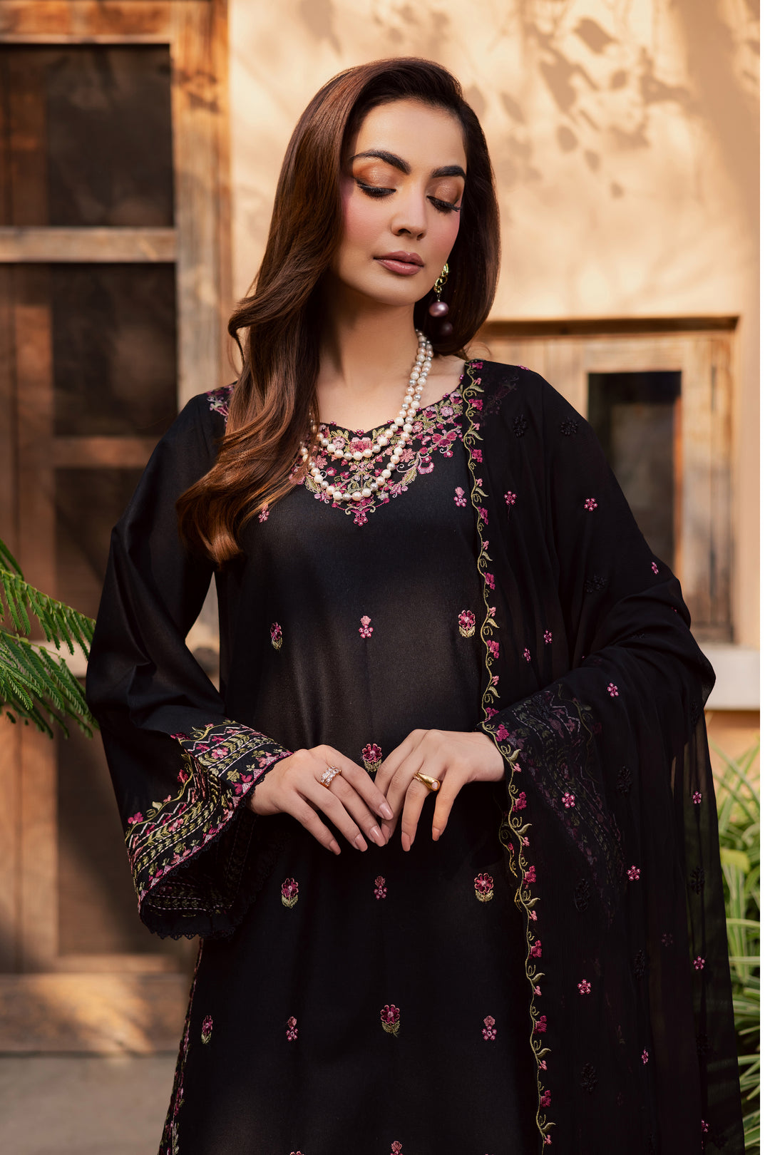  Vareha 3Pc - Embroidered Festive Pret BATIK WINTER PRET 2025  BATIK   XS / Black / Cotton-S / Black / Cotton-M / Black / Cotton-L / Black / Cotton-XL / Black / Cotton