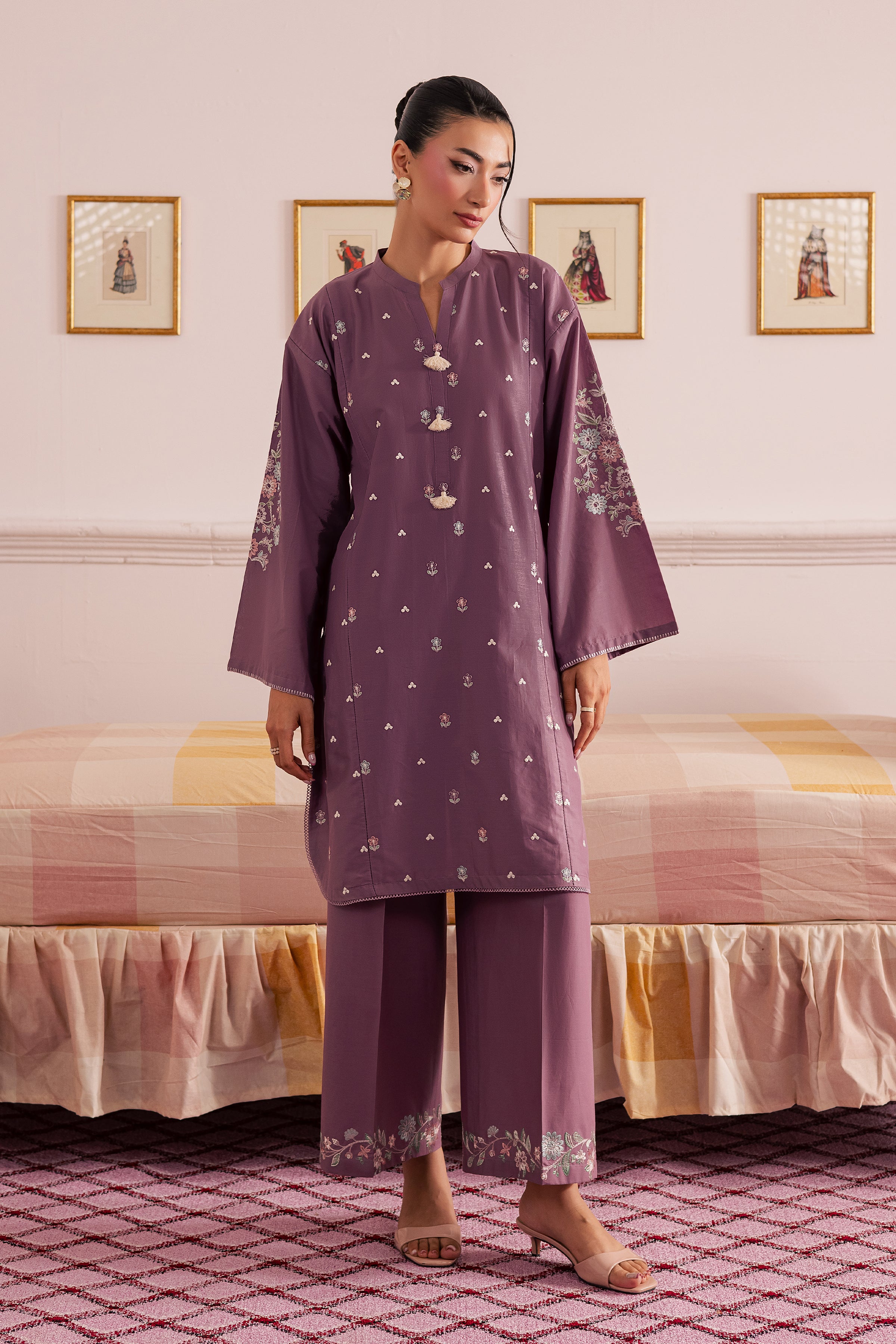 [product-color]-[product-type]-[product_material]