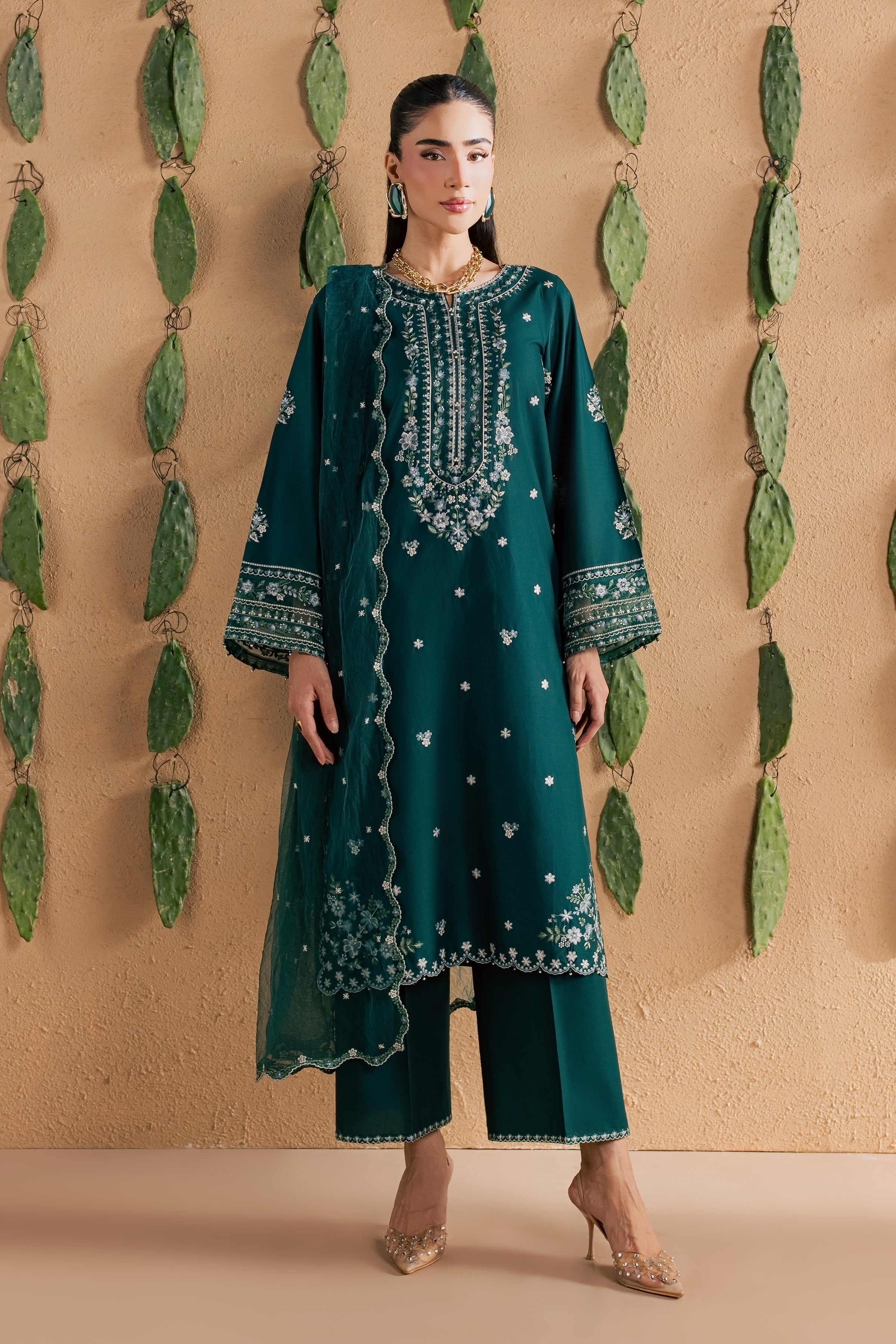  Zamarud 3Pc - Luxury Embroidered Lawn BATIKSS26  BATIK   XS / Zinc Green / Pima Lawn-S / Zinc Green / Pima Lawn-M / Zinc Green / Pima Lawn-L / Zinc Green / Pima Lawn-XL / Zinc Green / Pima Lawn