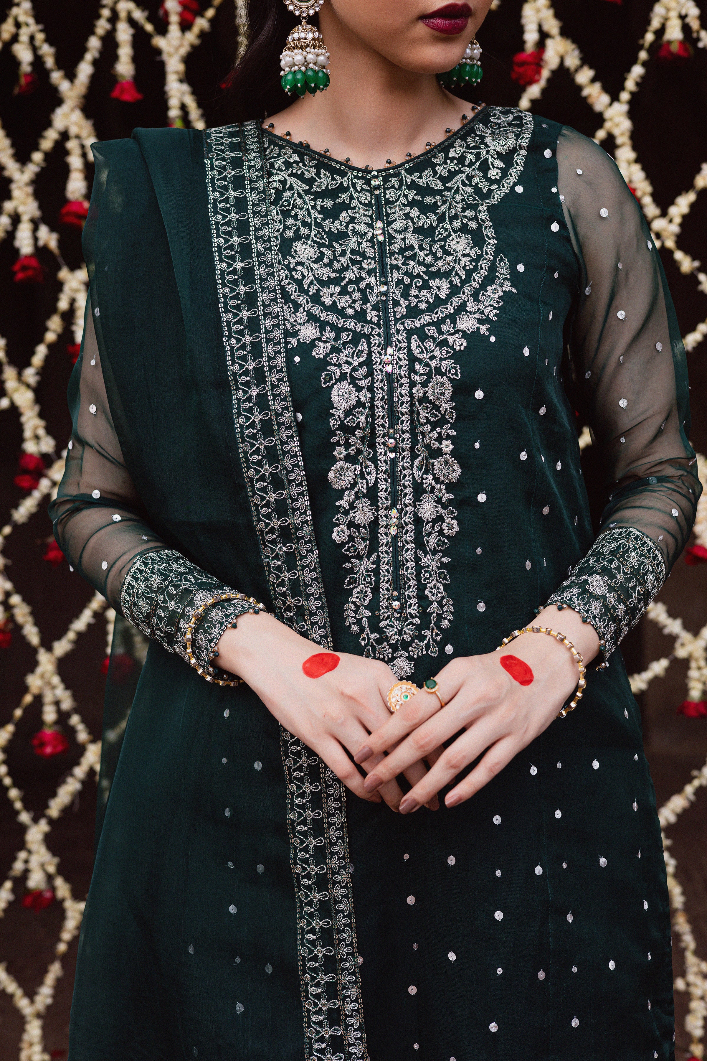  Zamurud 3Pc - Festive Luxe Pret BATIKLuxePRET  BATIK   XS / Emerald Green / Organza & Raw Silk-S / Emerald Green / Organza & Raw Silk-M / Emerald Green / Organza & Raw Silk-L / Emerald Green / Organza & Raw Silk-XL / Emerald Green / Organza & Raw Silk
