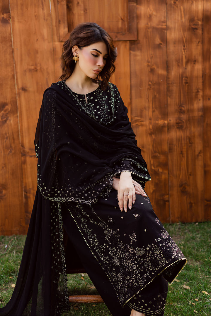Aasfina 3Pc - Embroidered Khaddar Dress