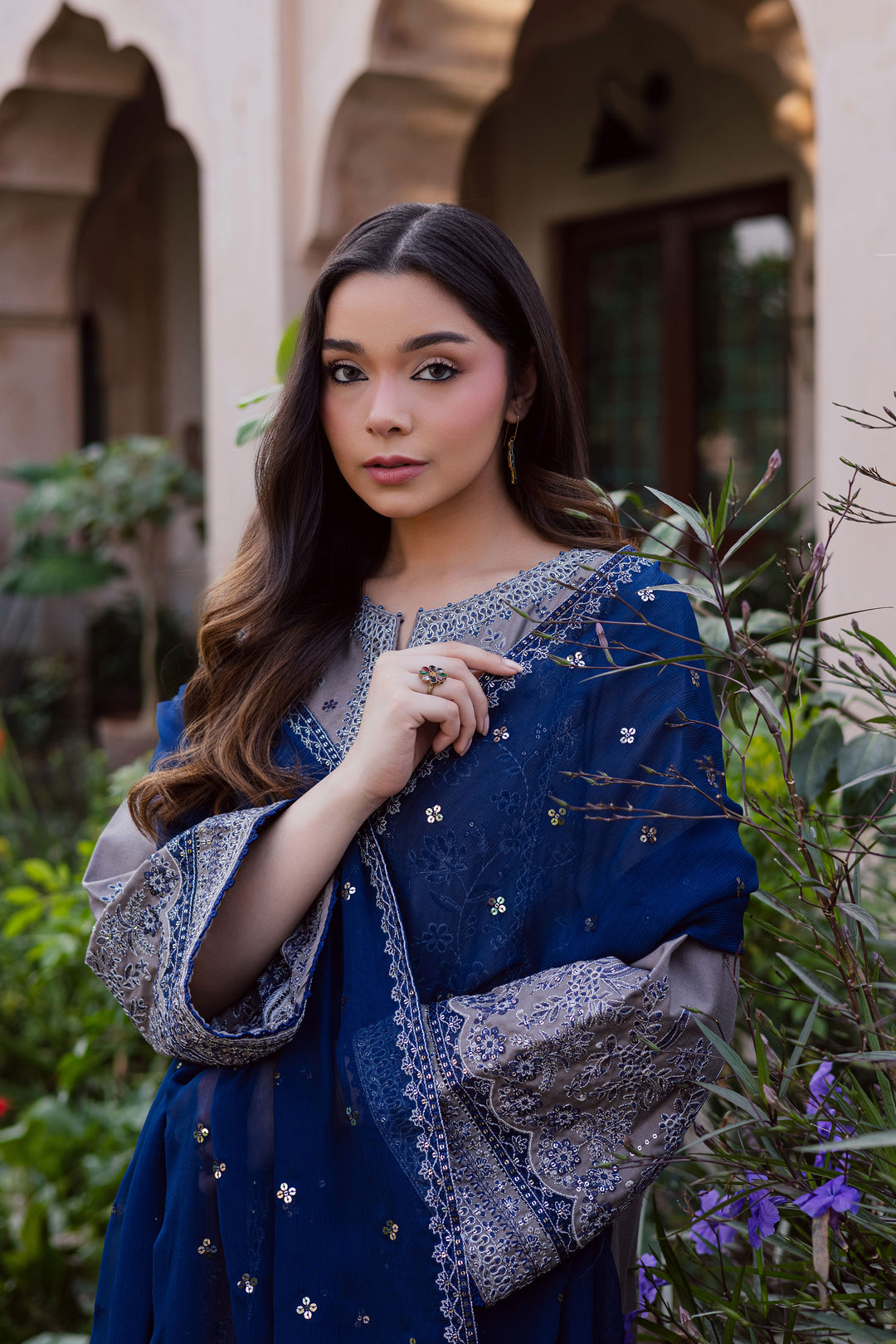 Ezlyin 3Pc - Embroidered Karandi Dress