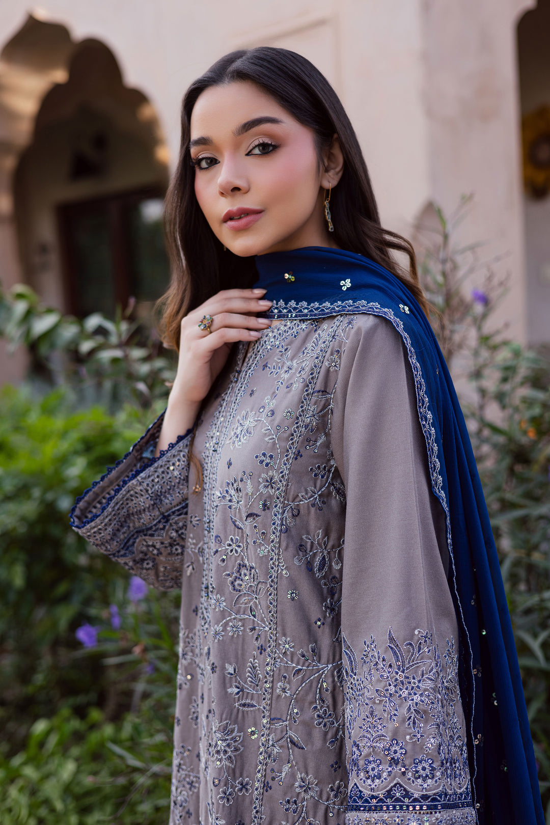 Ezlyin 3Pc - Embroidered Karandi Dress