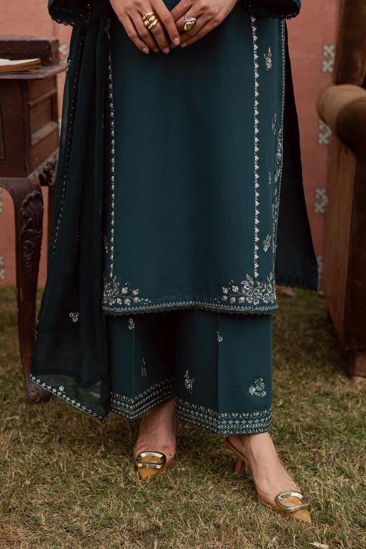 Minhal 3Pc - Embroidered Khaddar Dress