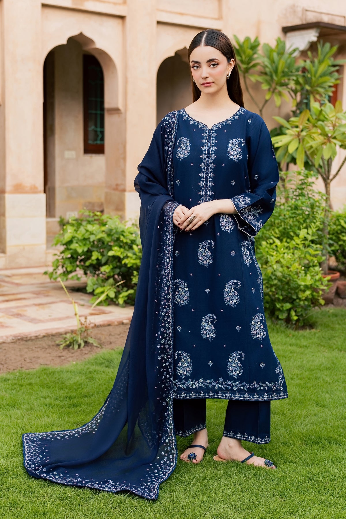 Becca 3Pc - Embroidered Khaddar Pret
