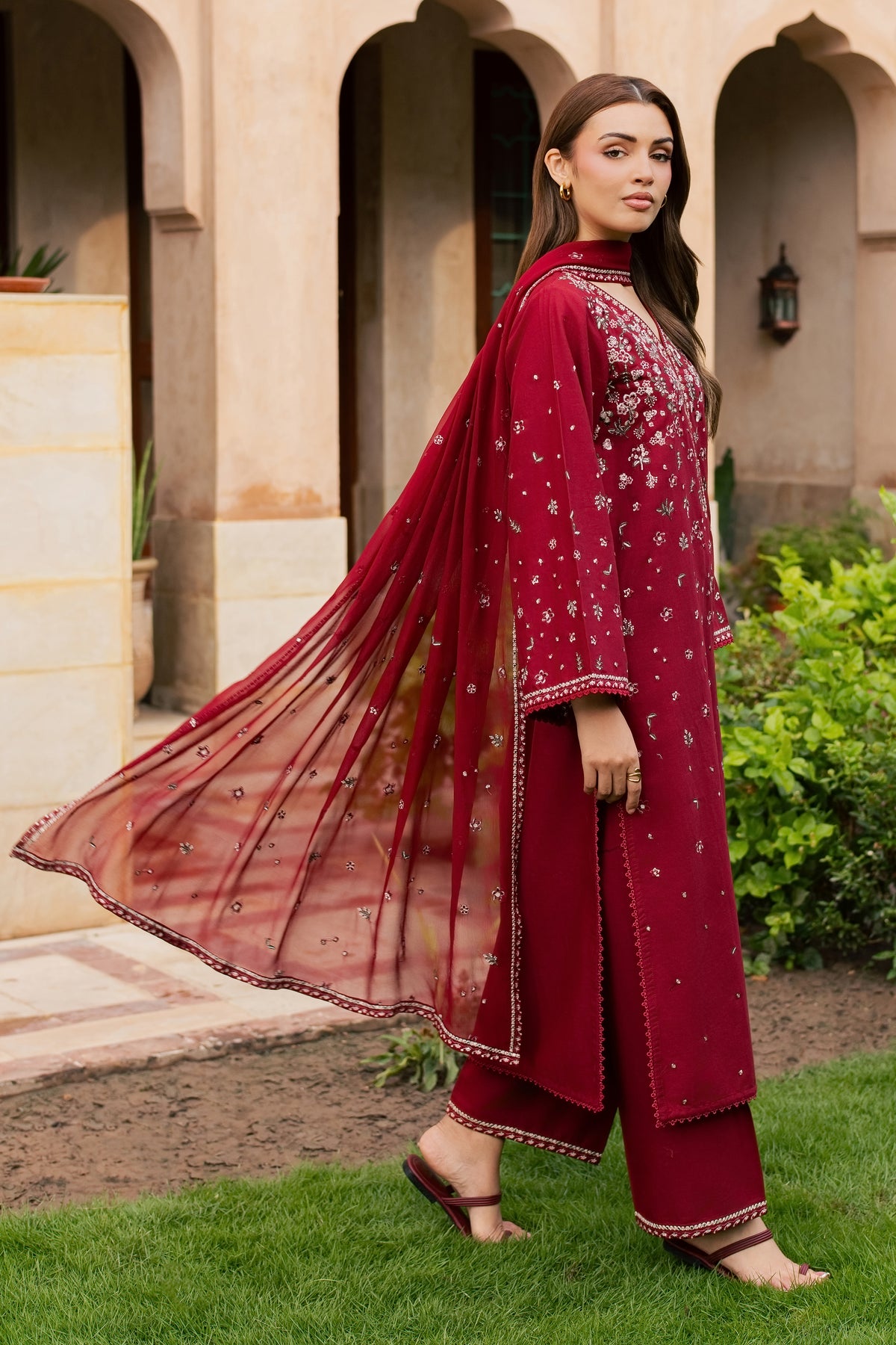 Ruby Araasta 3Pc - Embroidered Khaddar Pret