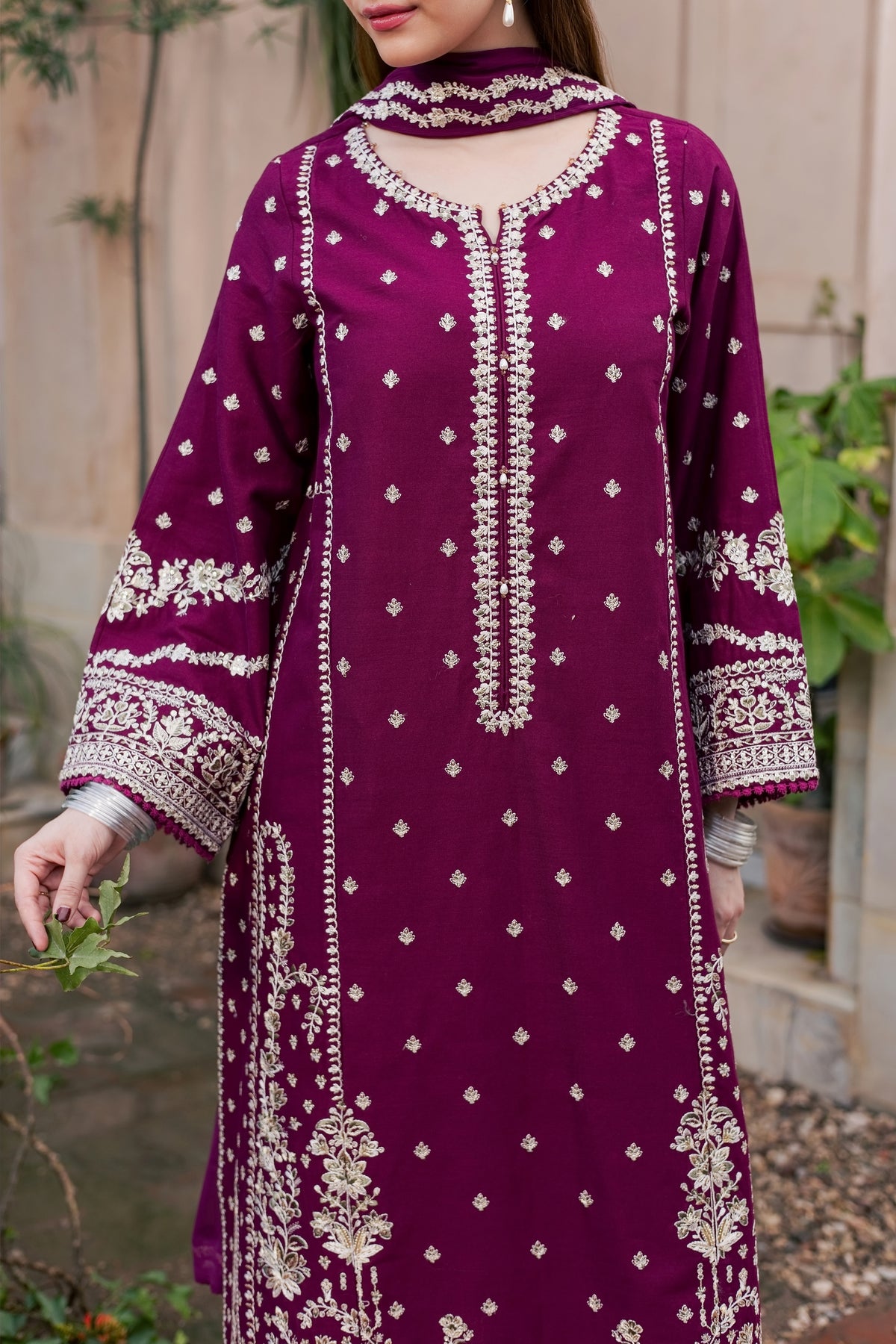 Jewel Noorie 3Pc - Embroidered Khaddar Pret