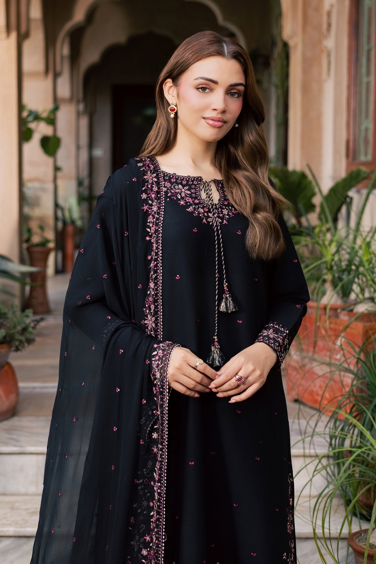 Andheri 3Pc - Embroidered Khaddar Pret