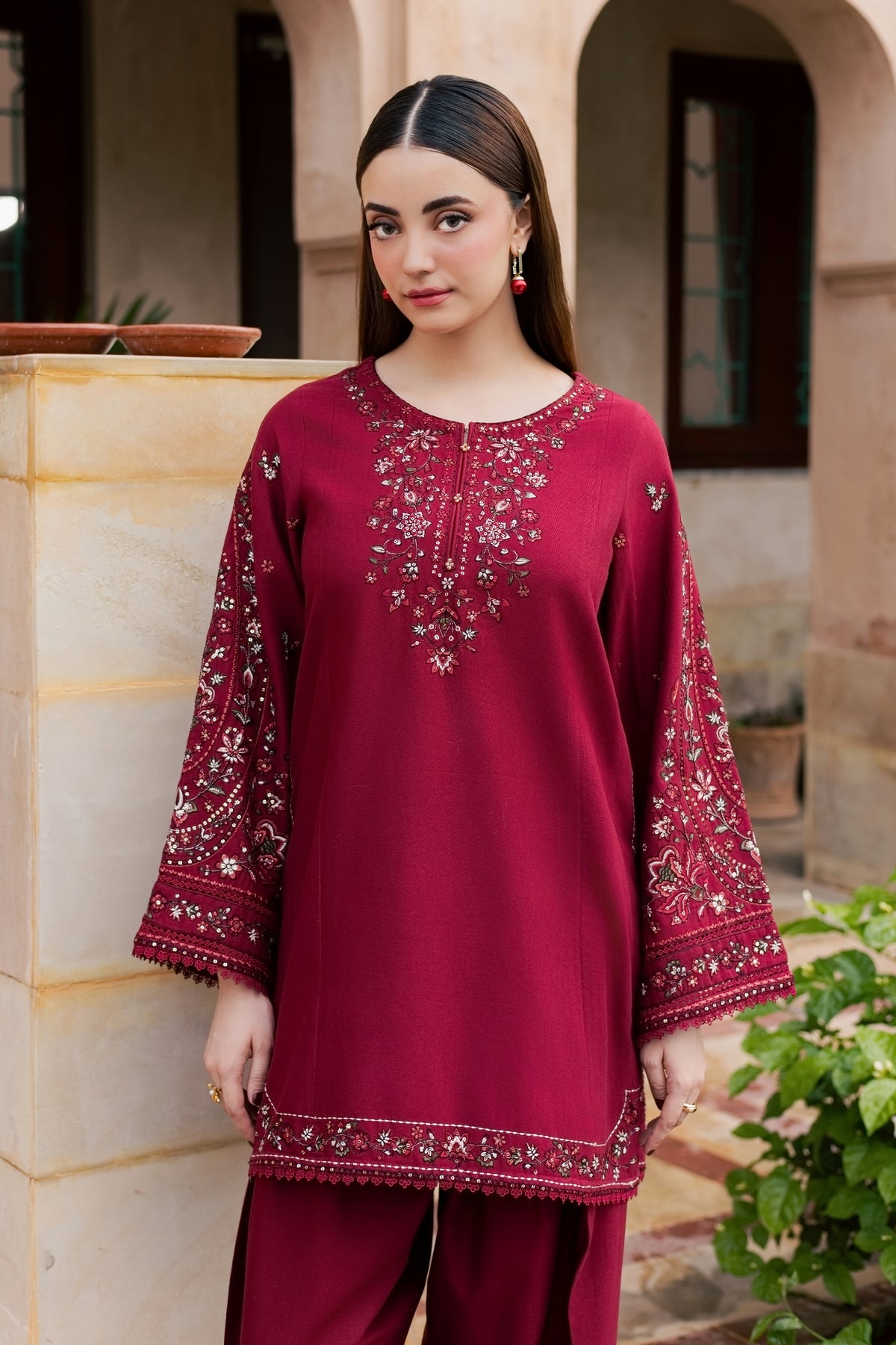 Royal Loom 2Pc - Embroidered Khaddar Pret