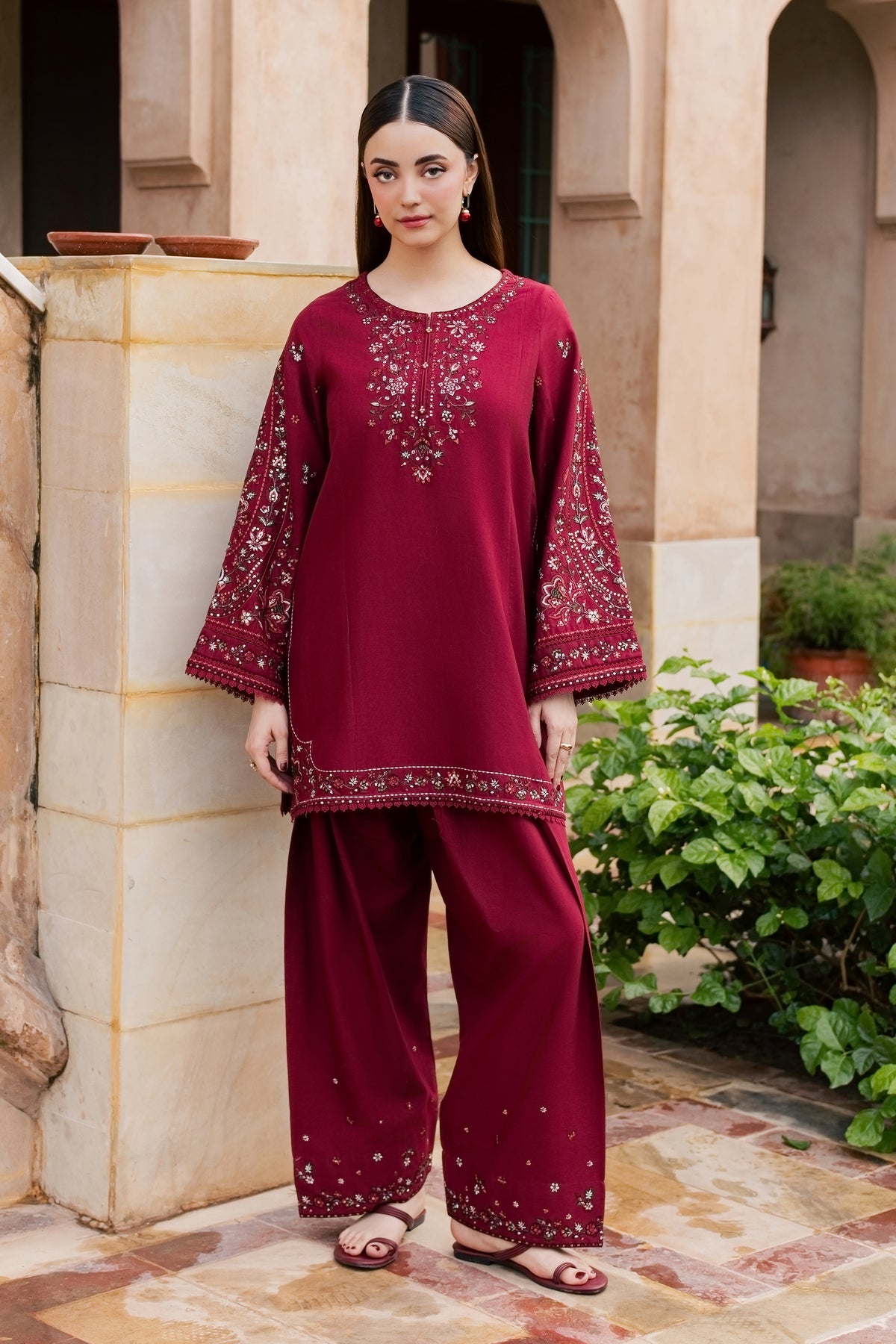 Royal Loom 2Pc - Embroidered Khaddar Pret