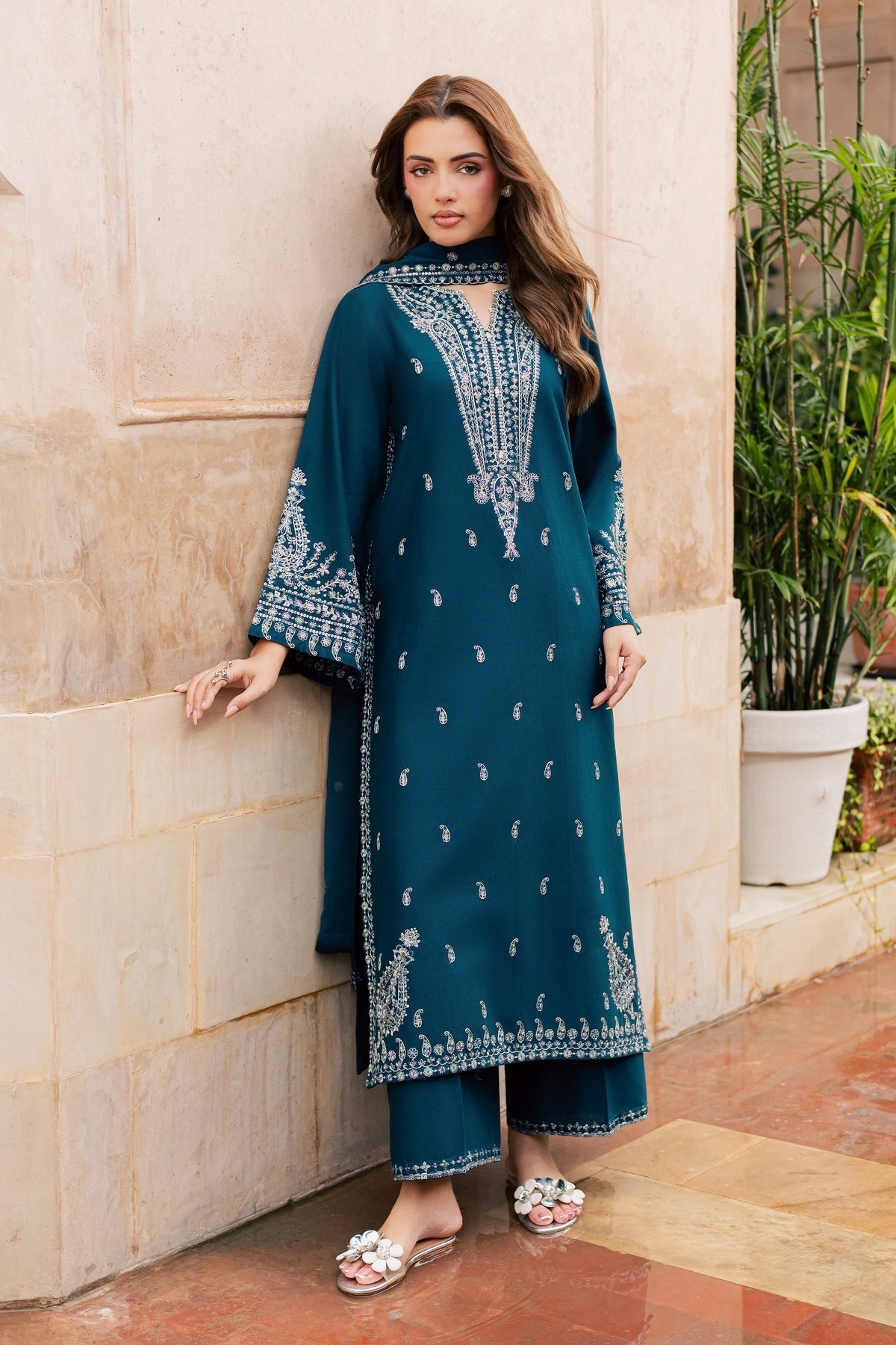 Zarmala 3Pc - Embroidered Khaddar Pret