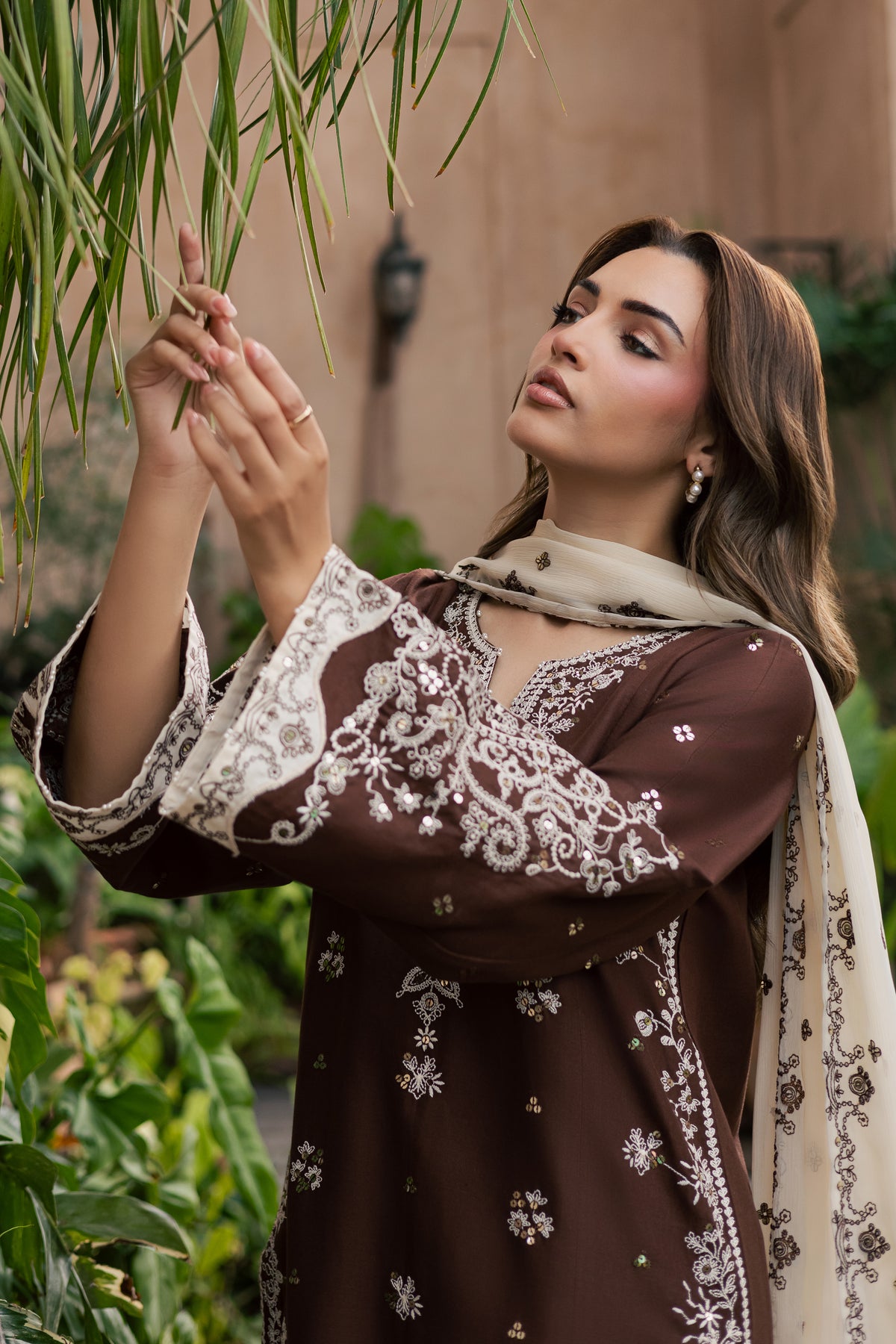 Ormara 3Pc - Embroidered Khaddar Pret