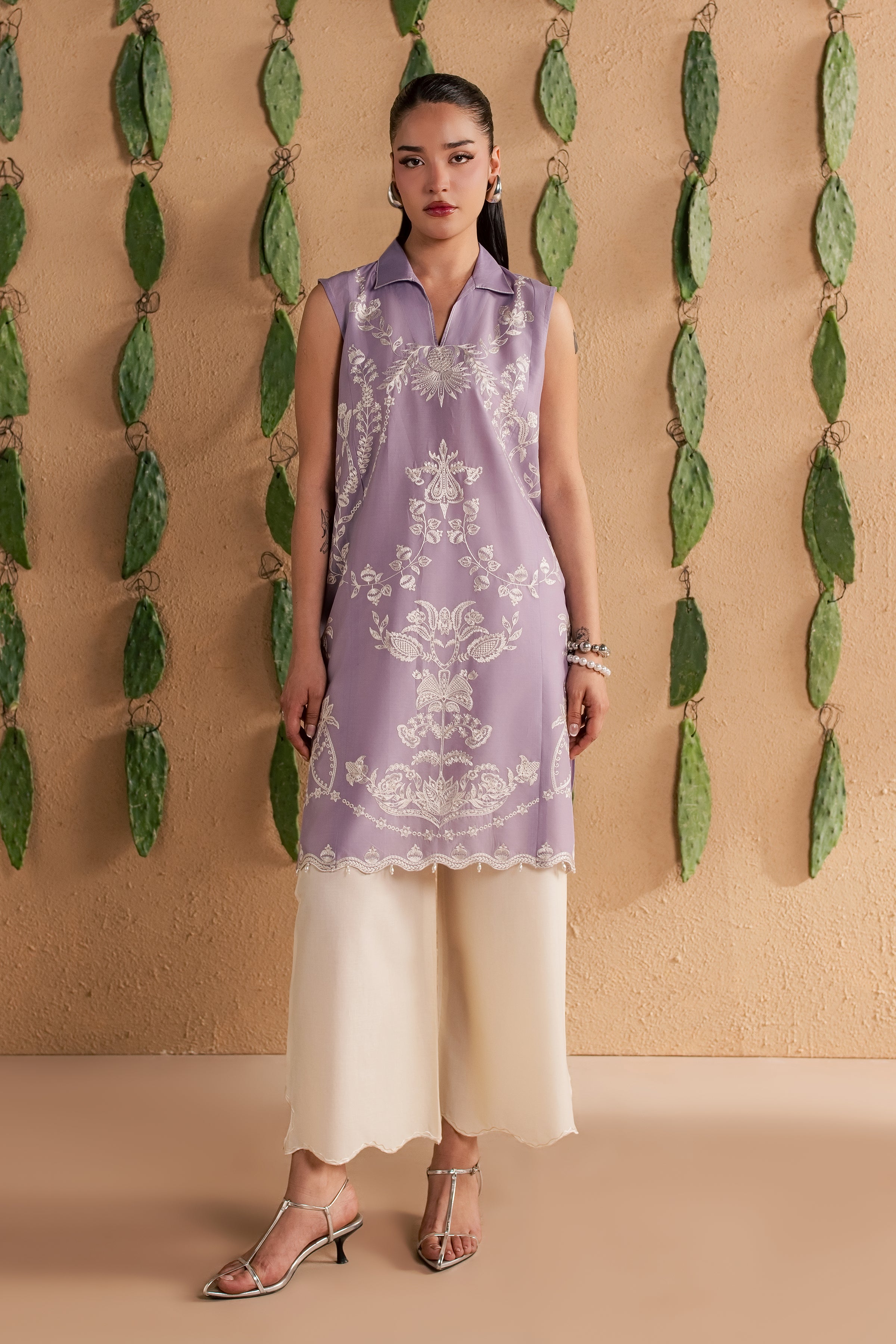 Lilac Kyros 2Pc - Luxury Embroidered Lawn