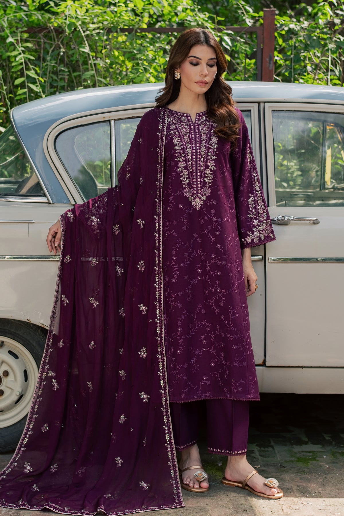 Niva 3Pc - Embroidered Khaddar Pret