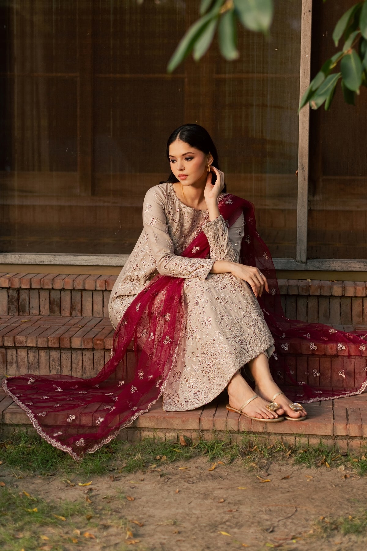 Naina 3Pc - Embroidered Karandi Pret