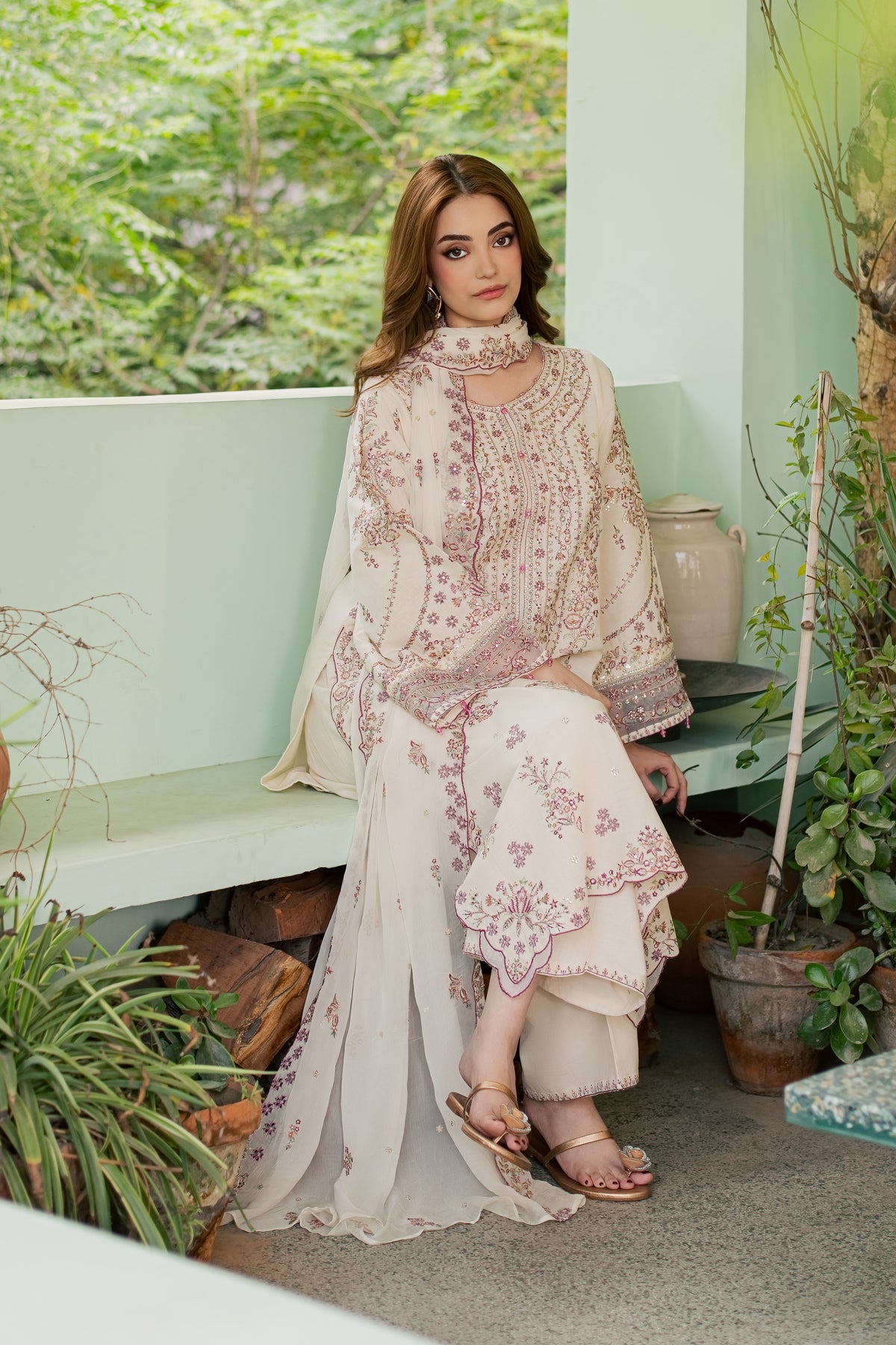 Toska White 3Pc - Embroidered Khaddar Pret