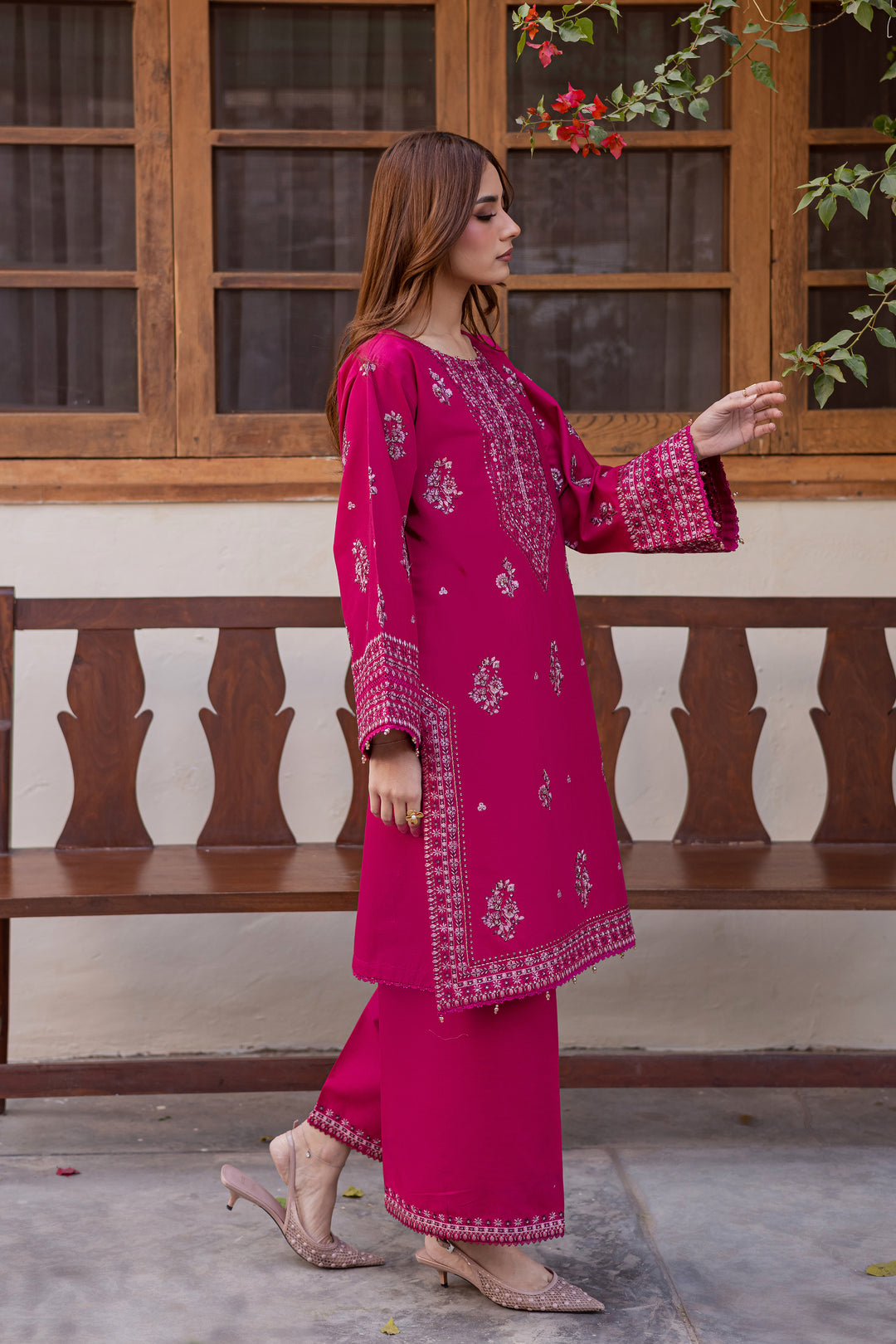 Jahan ara 2Pc - Embroidered Khaddar Dress
