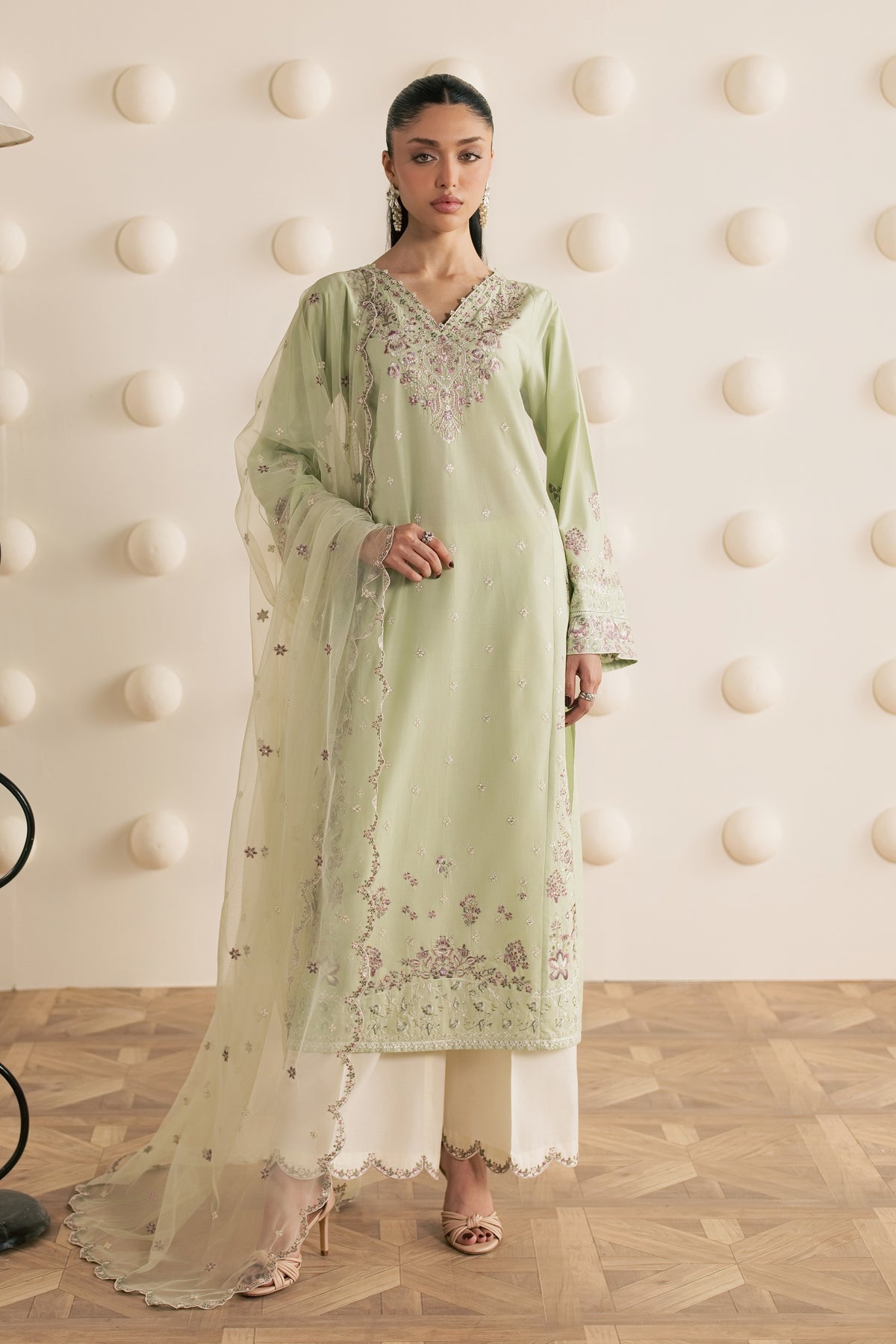 Green Dust 3Pc - Embroidered Cambric Pret
