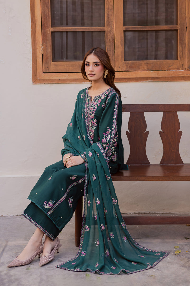 Guleena 3Pc - Embroidered Khaddar Dress