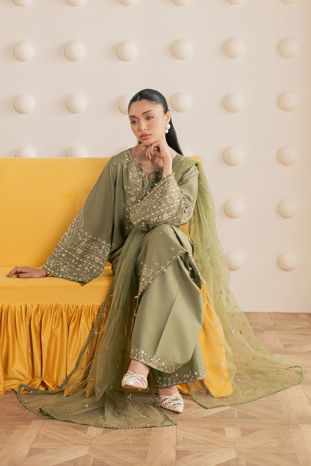 Eiran 3Pc - Embroidered Cambric Pret