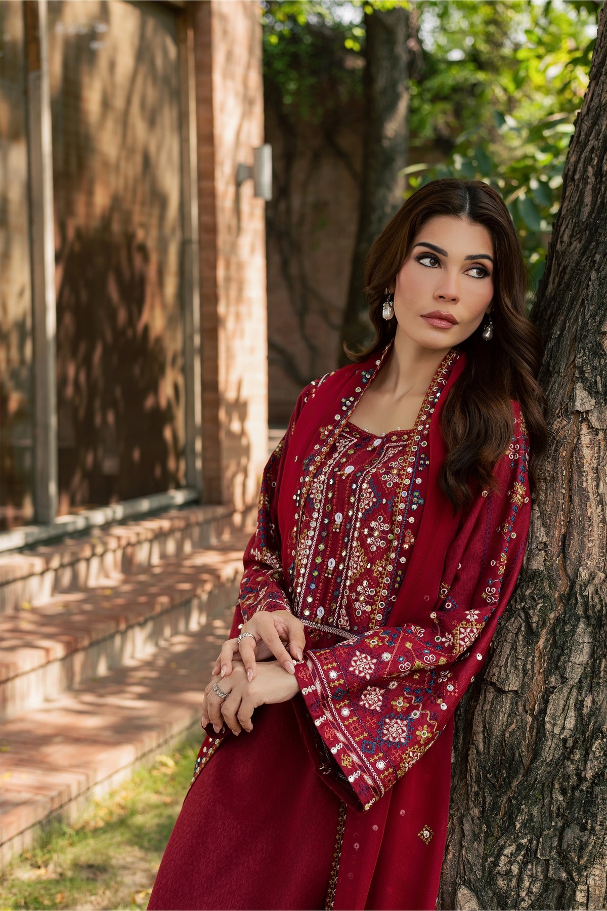 Kacho 3Pc - Embroidered Karandi Pret