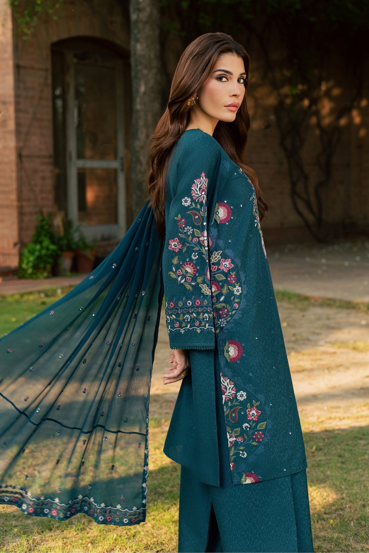 Pam 3Pc - Embroidered Karandi Pret