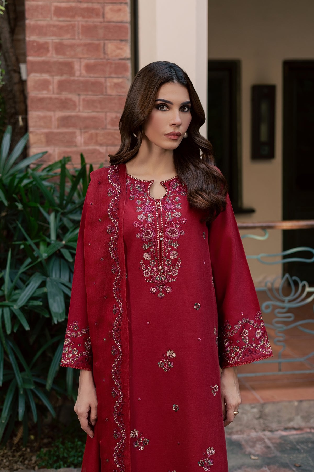 Dave 3Pc - Embroidered Khaddar Pret