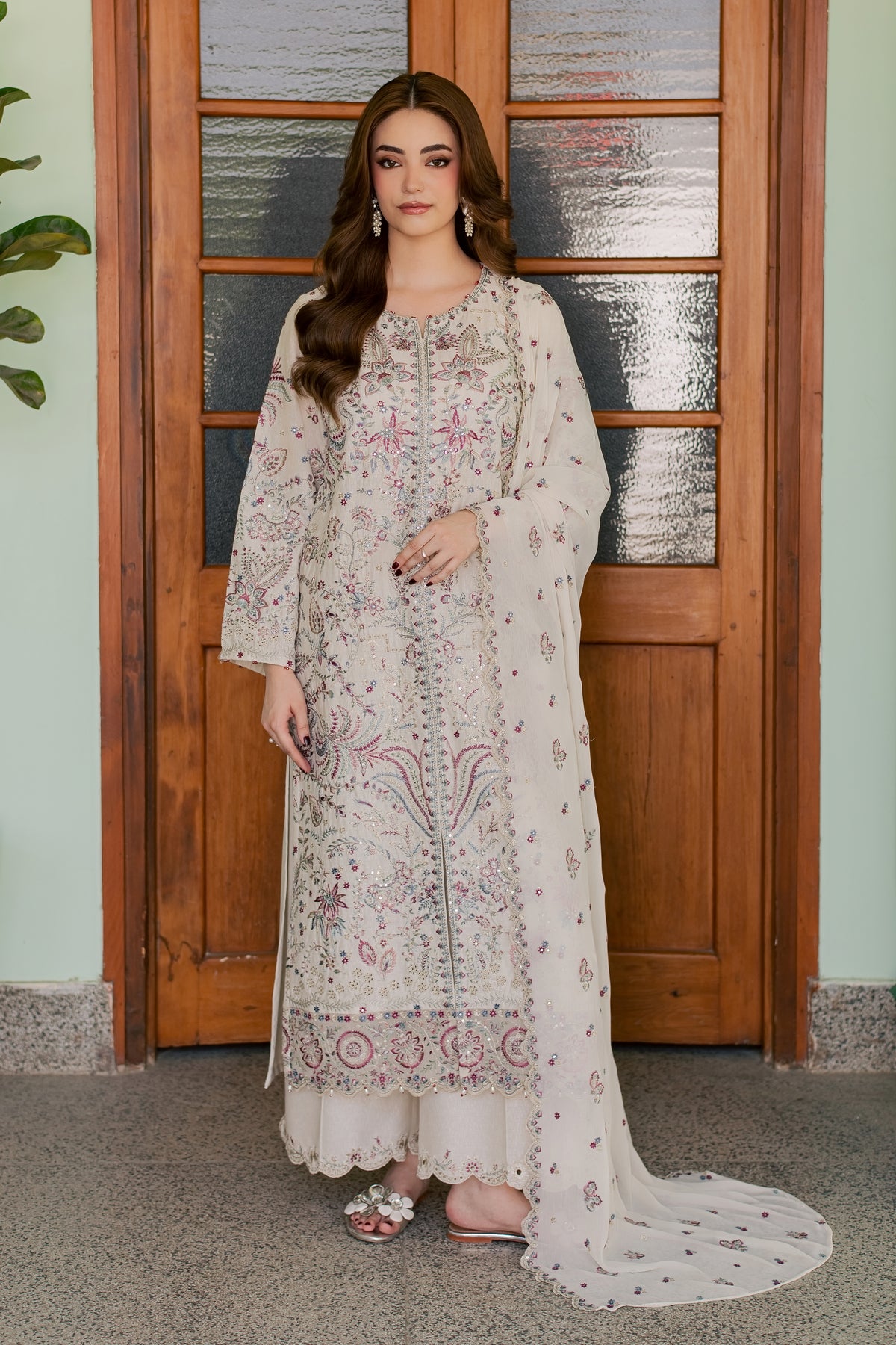 Soraya 3Pc - Embroidered Karandi Pret