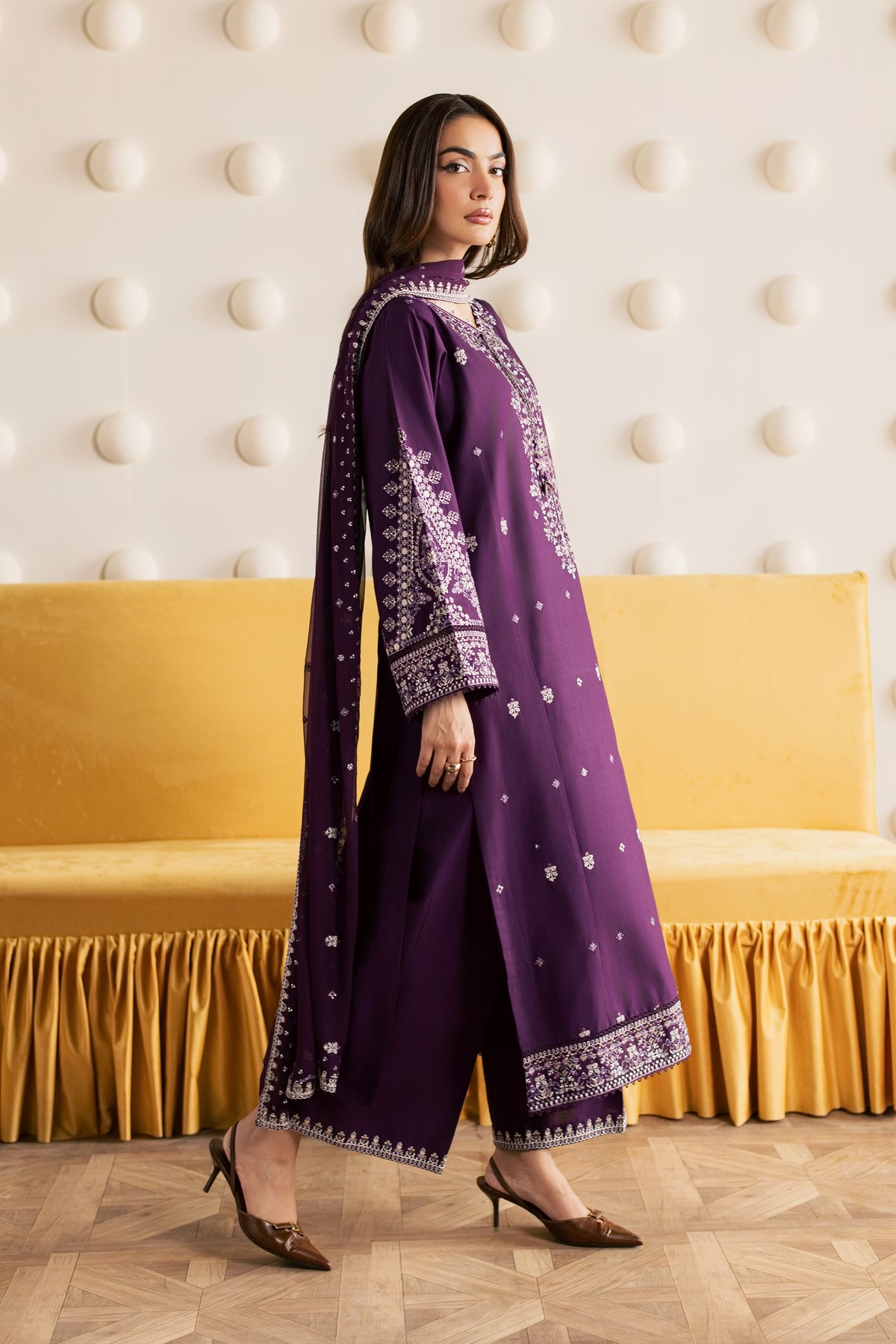 Naushi 3Pc - Embroidered Cambric Pret