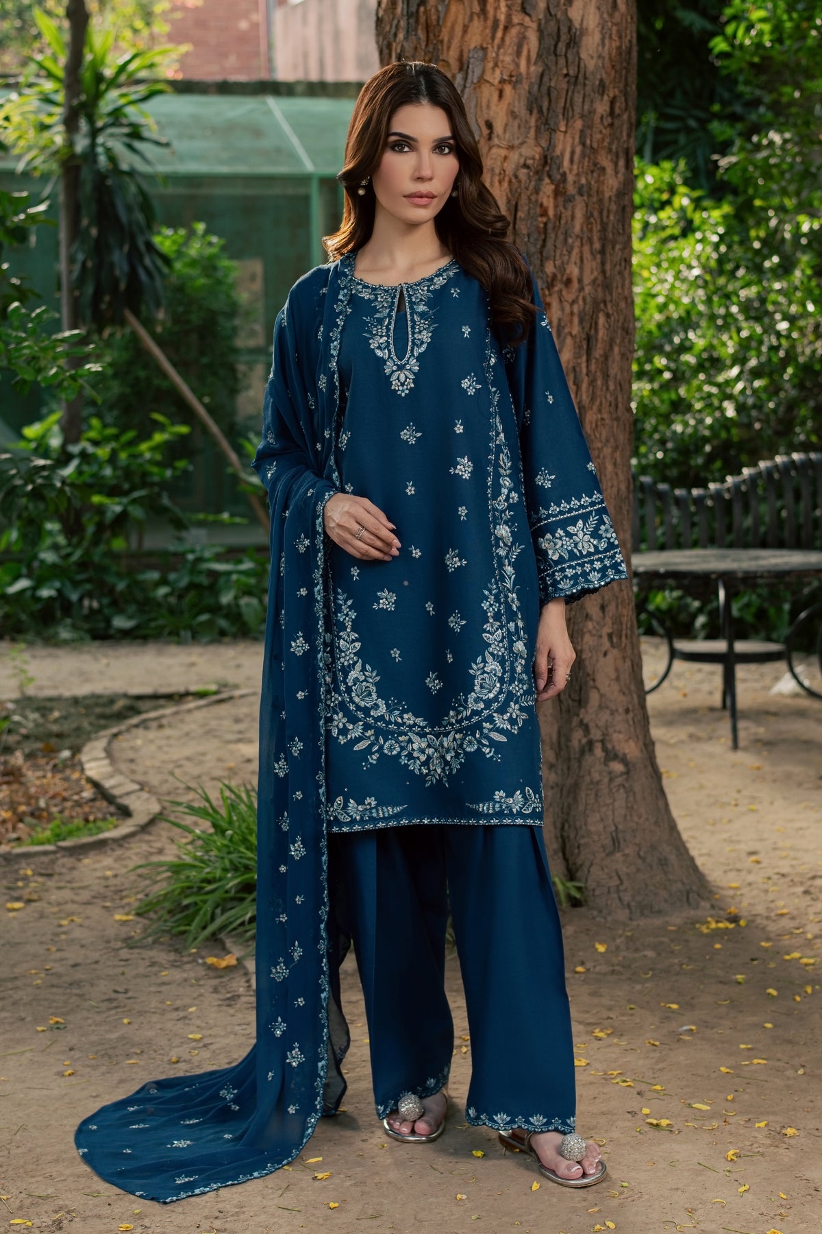 Jewel Arzoo  3Pc - Embroidered Khaddar Pret