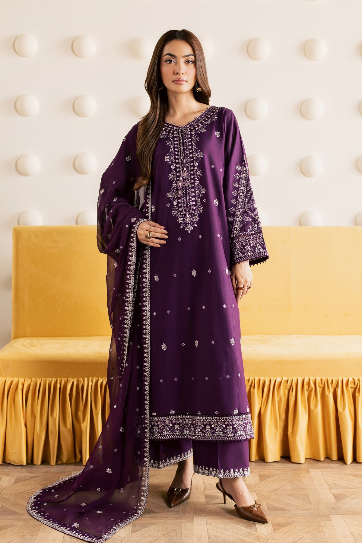 Naushi 3Pc - Embroidered Cambric Pret